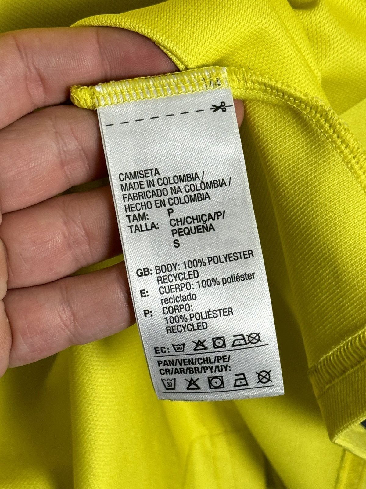 Adidas Colombia 18/19 Home Football Soccer Long Sleeve Jersey Size US S / EU 44-46 / 1 - 22 Thumbnail