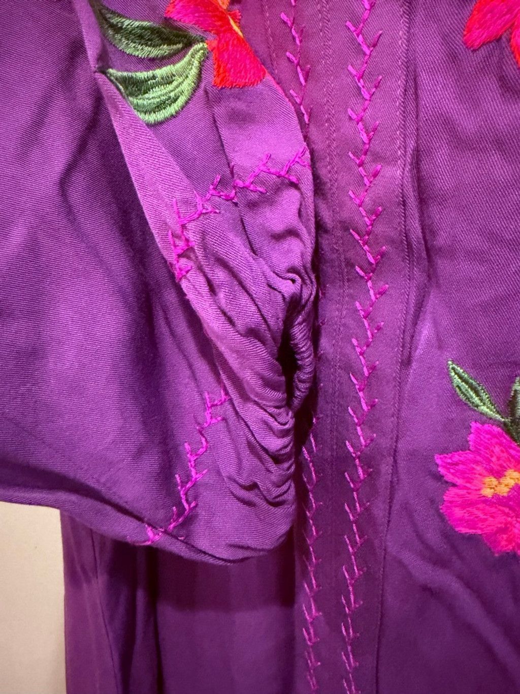 Other Easel Floral Embroidered Long Sleeve Top in Plum Size S Size S / US 4 / IT 40 - 8 Thumbnail