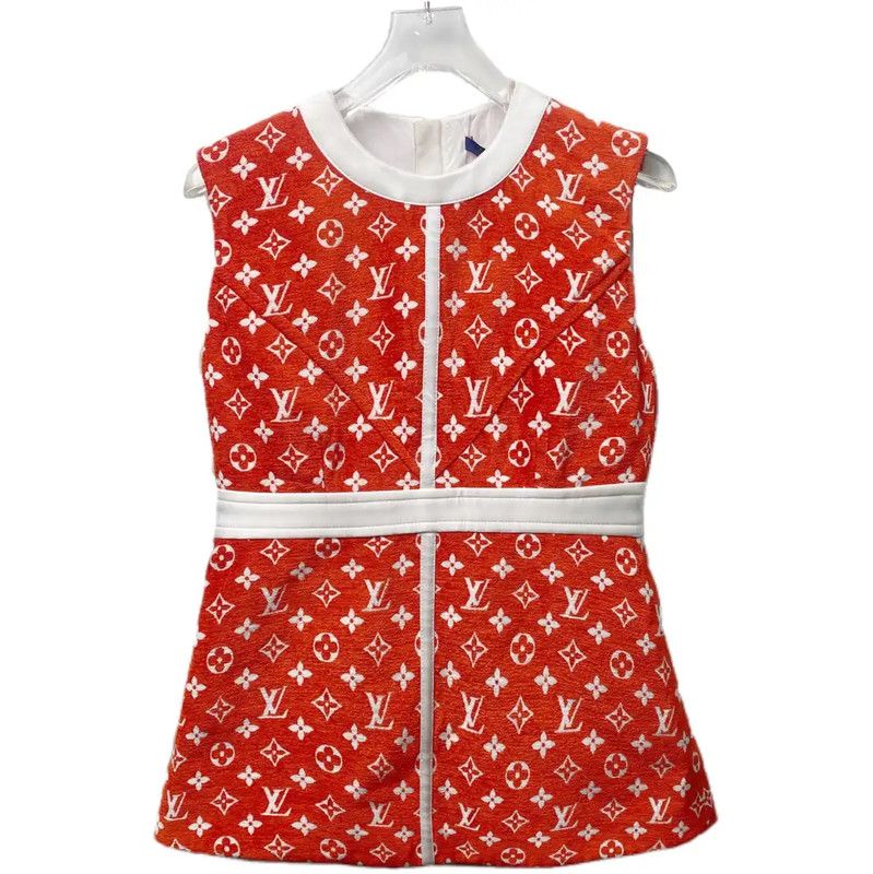 Louis Vuitton Red Silk Women's T-Shirt 0089