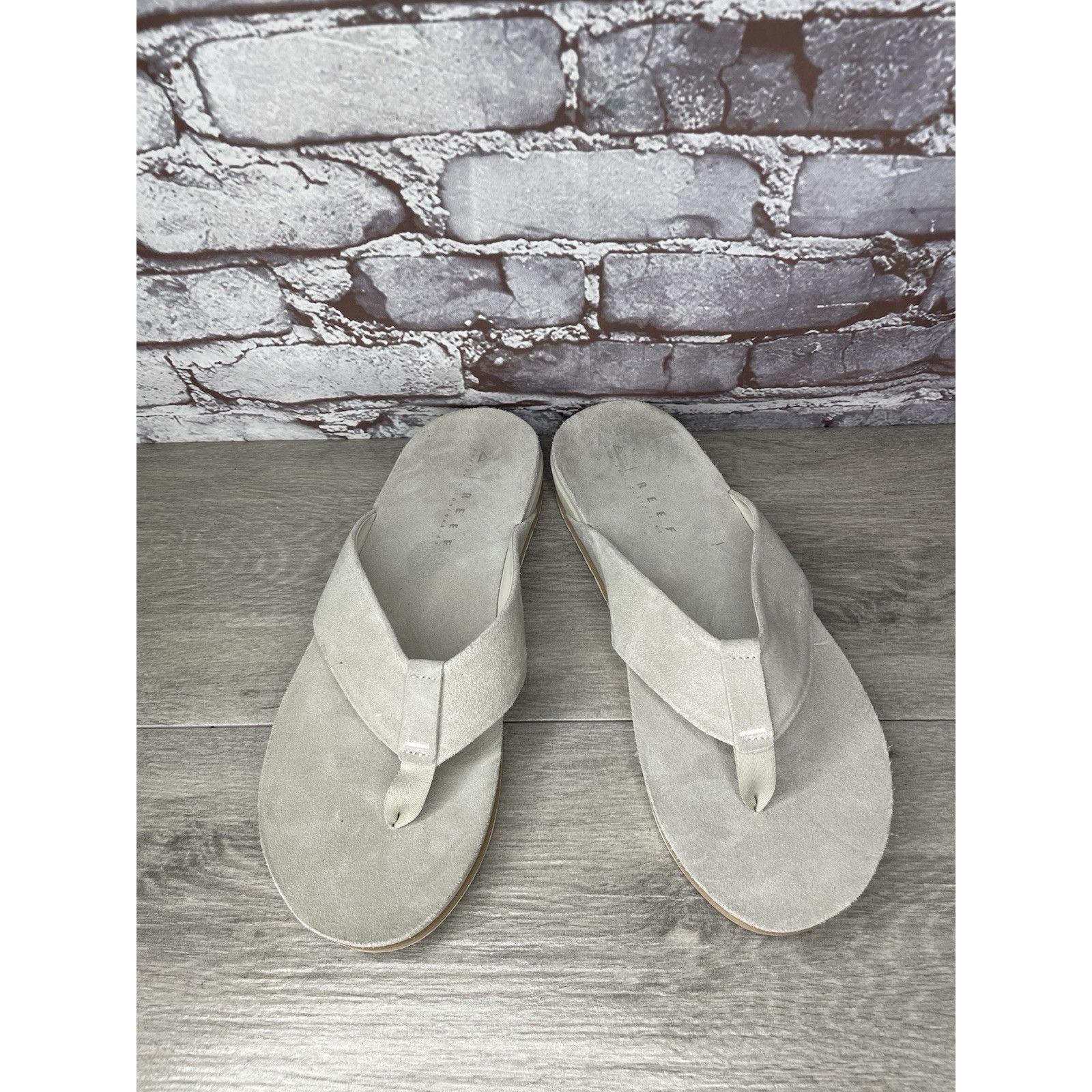 REEF REEF OJAI Gray Suede Leather Cushion Comfort FlipFlops Sanda Size US 12 / EU 45 - 11 Thumbnail