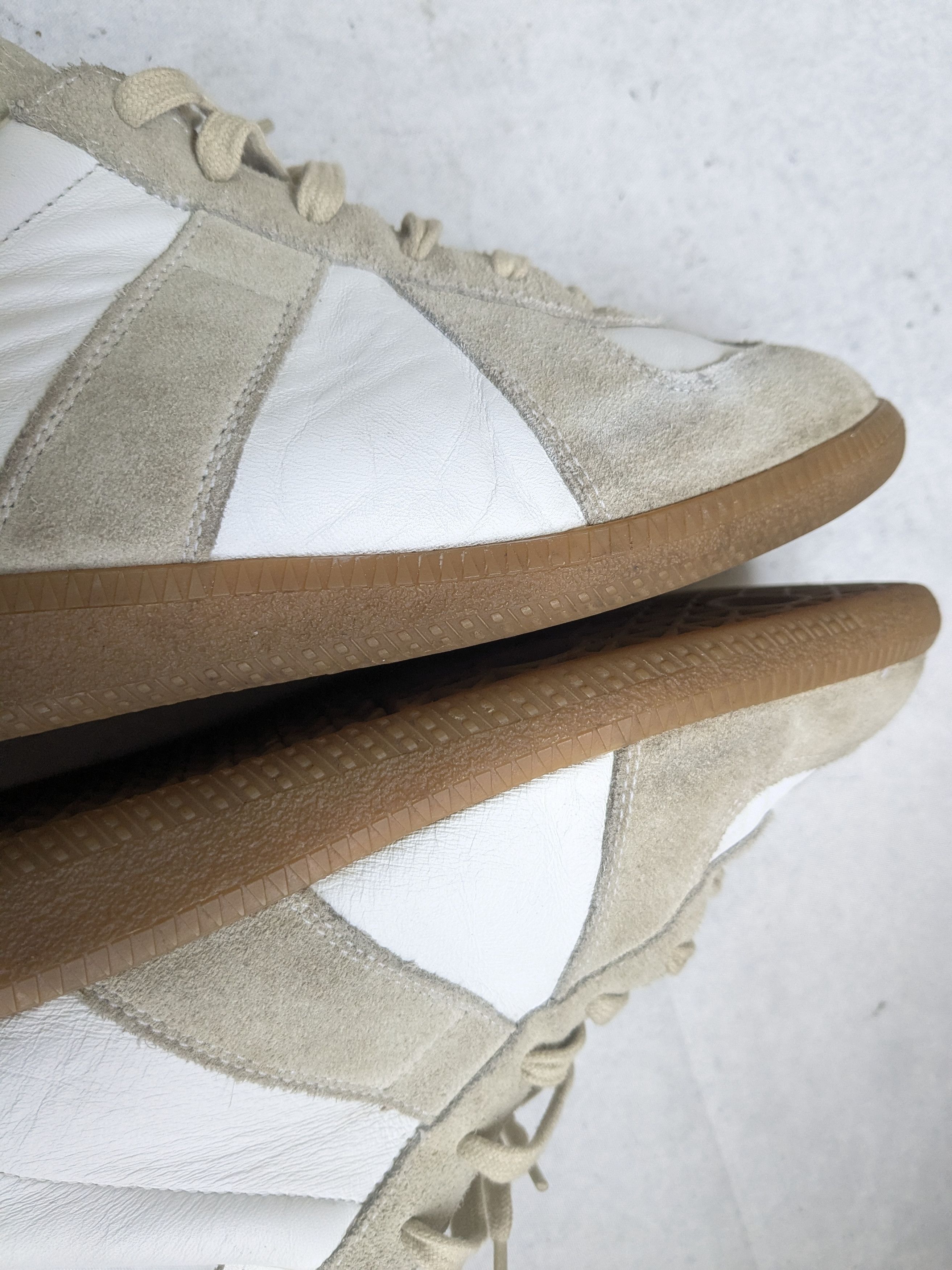 Maison Margiela Maison Margiela Replica GAT White Gray 8 41 Low Tops Gum Size US 8 / EU 41 - 12 Thumbnail