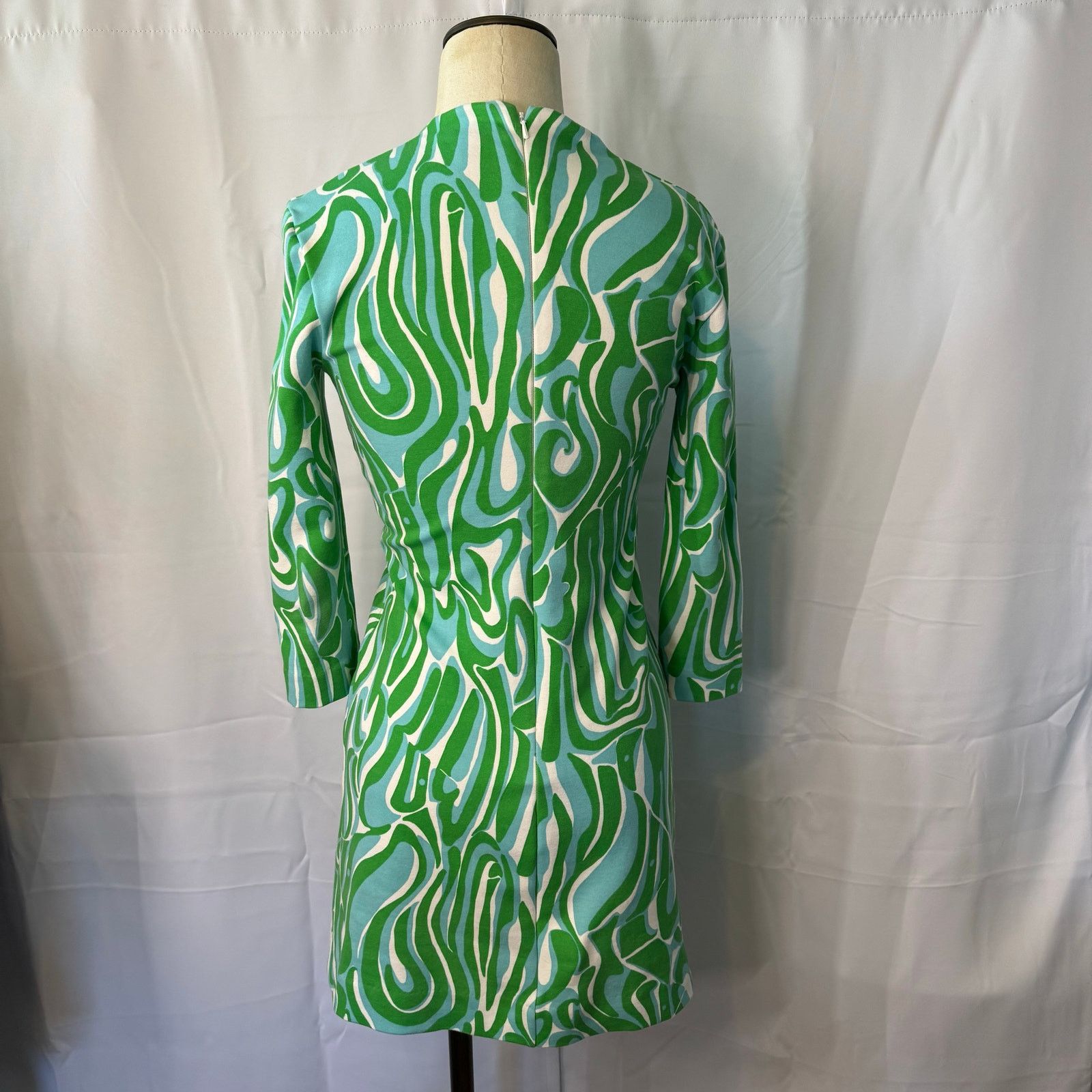 Lilly Pulitzer Lilly Pulitzer Charlena Resort Shift Dress Size XS Size XS / US 0-2 / IT 36-38 - 4 Thumbnail
