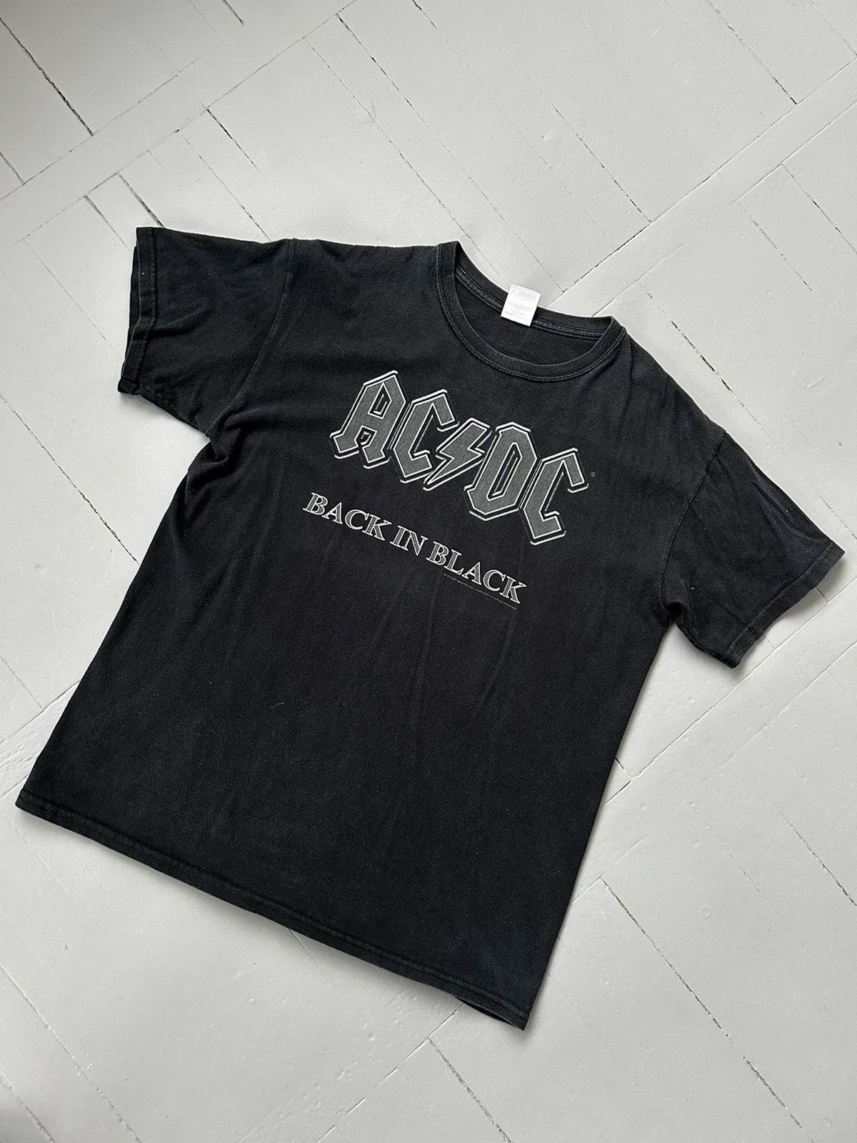 AC/DC AC/DC back in black vintage T-shirt Size US M / EU 48-50 / 2 - 2 Thumbnail