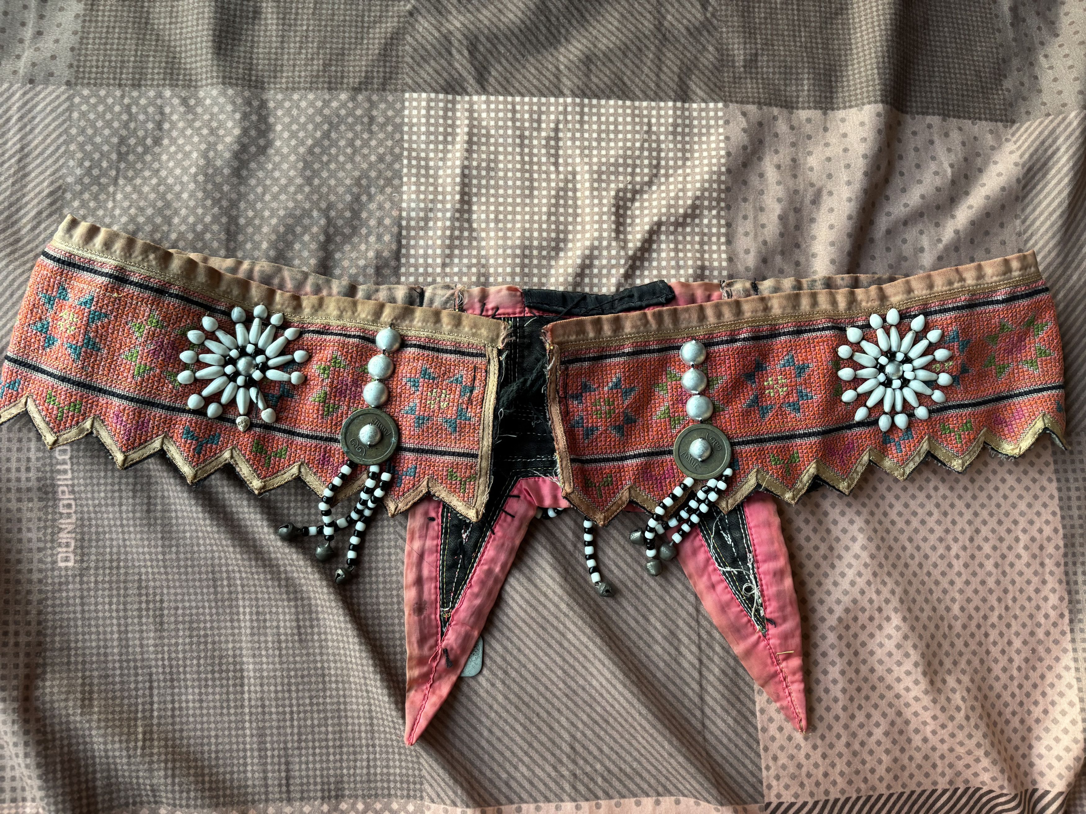 Handmade Handmade Ethnic Thai Hill Tribe Beads & Cowrie Shell Belt Size ONE SIZE - 10 Thumbnail