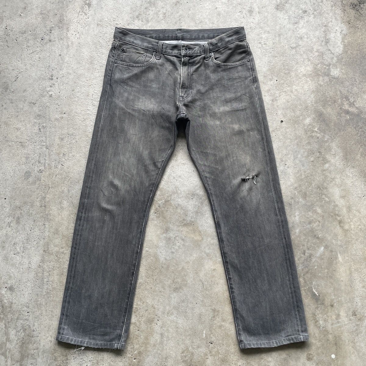 Japanese Brand Vintage Japanese Brand Faded Black Jeans Denim Pants W35 Size US 35 - 1 Thumbnail