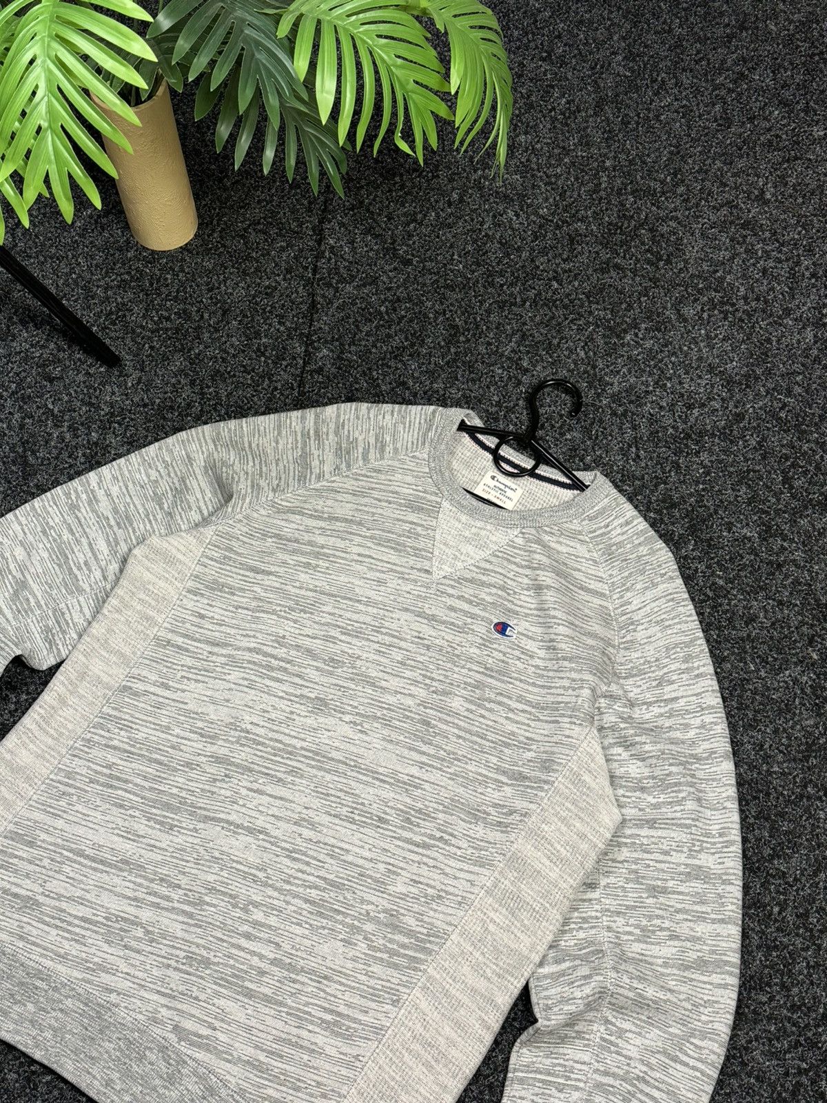 Champion Champion Authentic Athletics Apparel Size S USA style Size US S / EU 44-46 / 1 - 2 Thumbnail