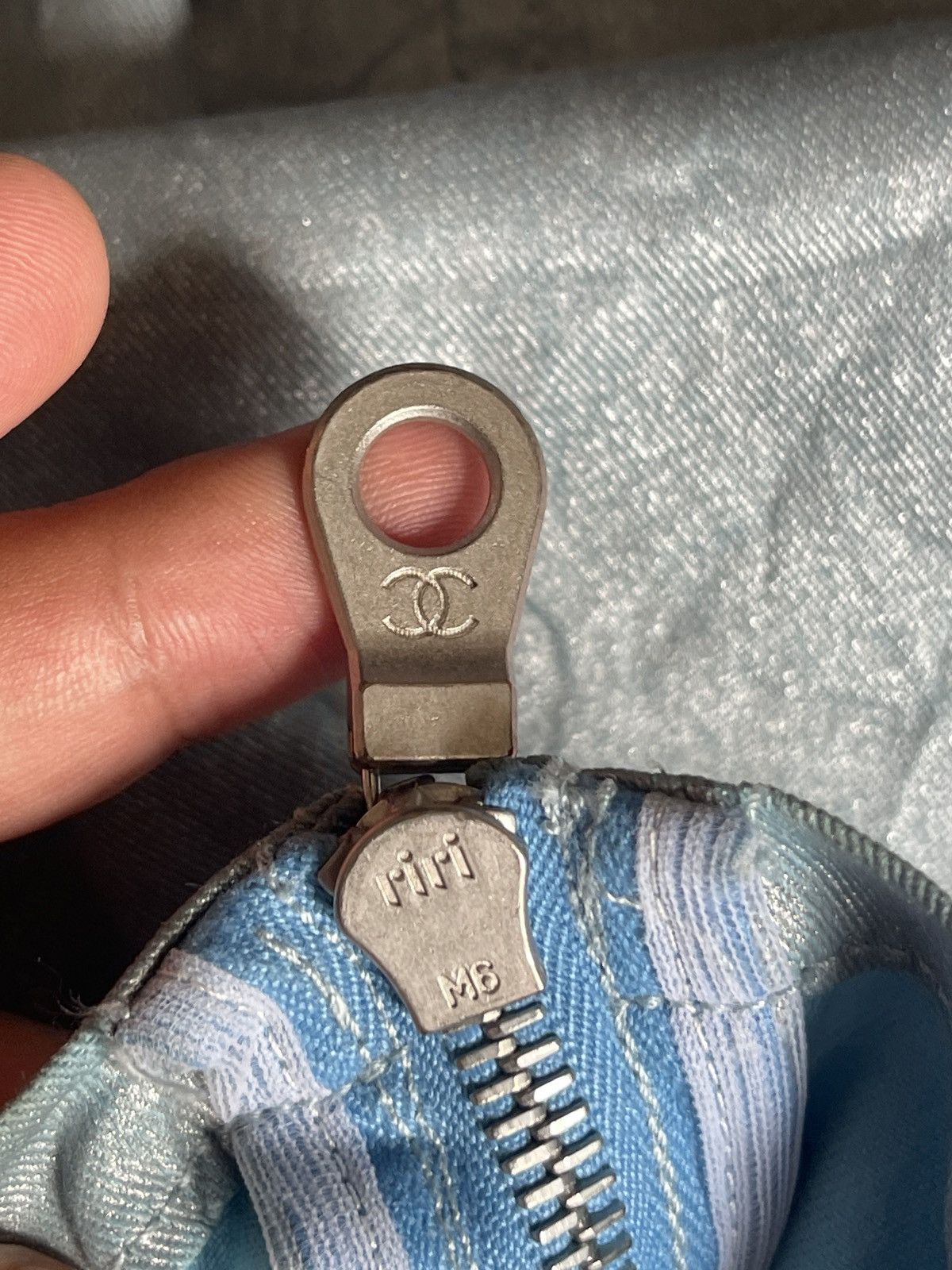 Chanel 2002 Chanel Karl Lagerfeld Sport Collection Straight Size 30" / US 8 / IT 44 - 7 Thumbnail