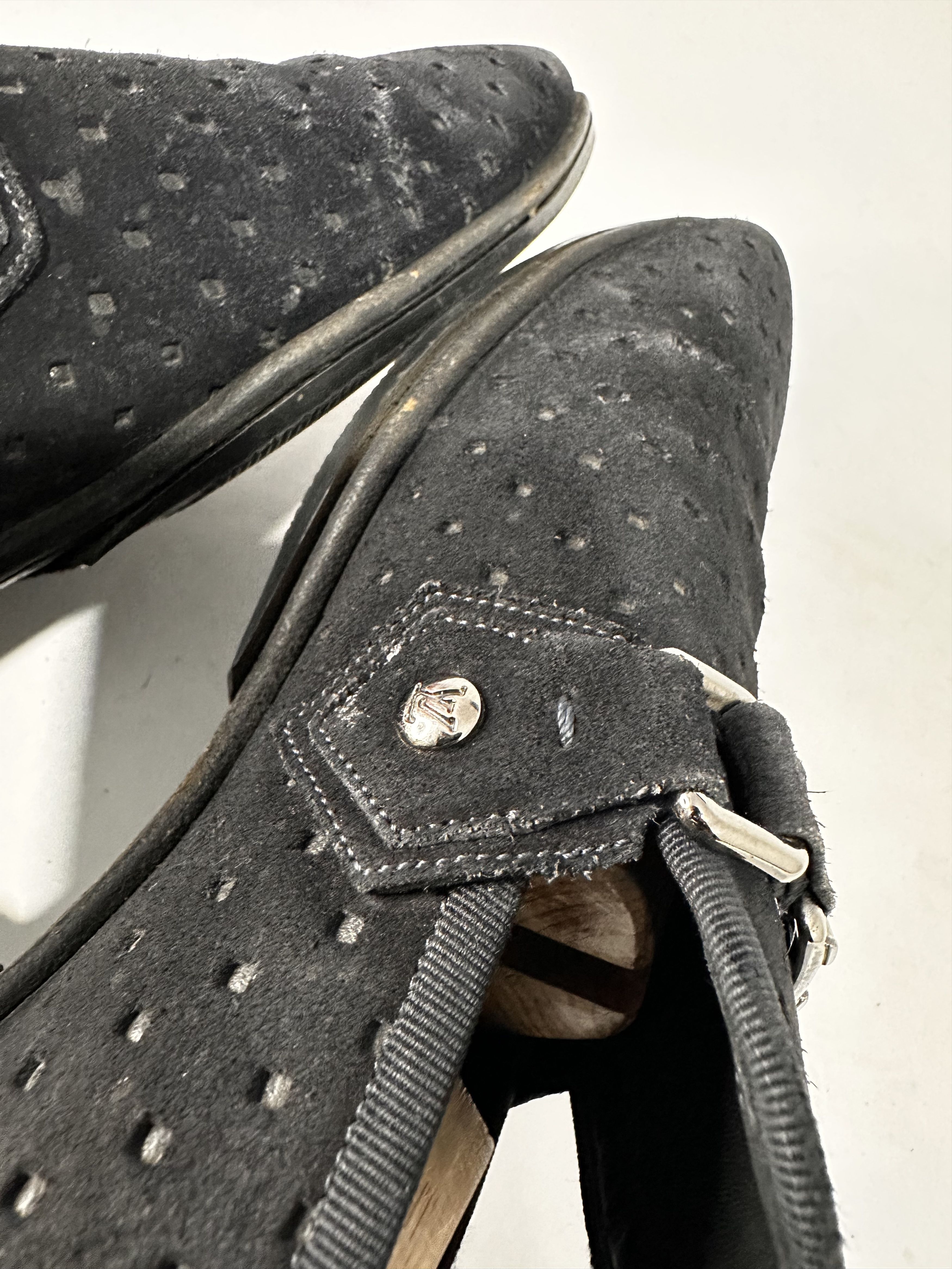 Louis Vuitton Louis Vuitton Montaigne Black Velvet Logo Loafer Size 8.5Uk. Size US 8.5 / EU 41-42 - 7 Thumbnail
