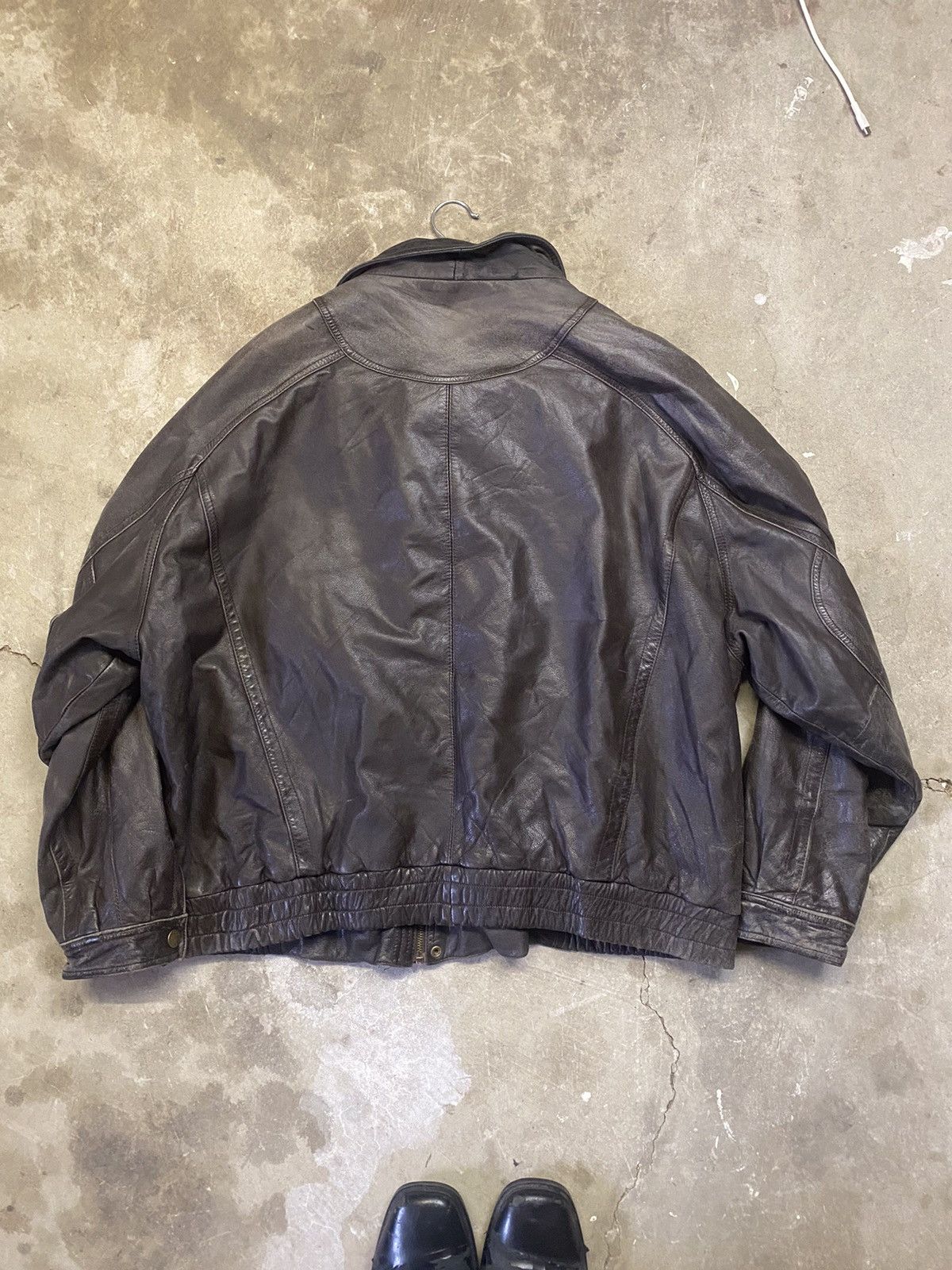 Other Leather bomber jacket paired with free Burberry scarf Size US XL / EU 56 / 4 - 3 Thumbnail
