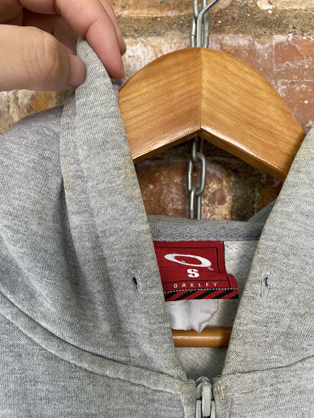 Oakley × Vintage 1990s software industry Zipper spell-out logo hoodie Size US M / EU 48-50 / 2 - 8 Thumbnail