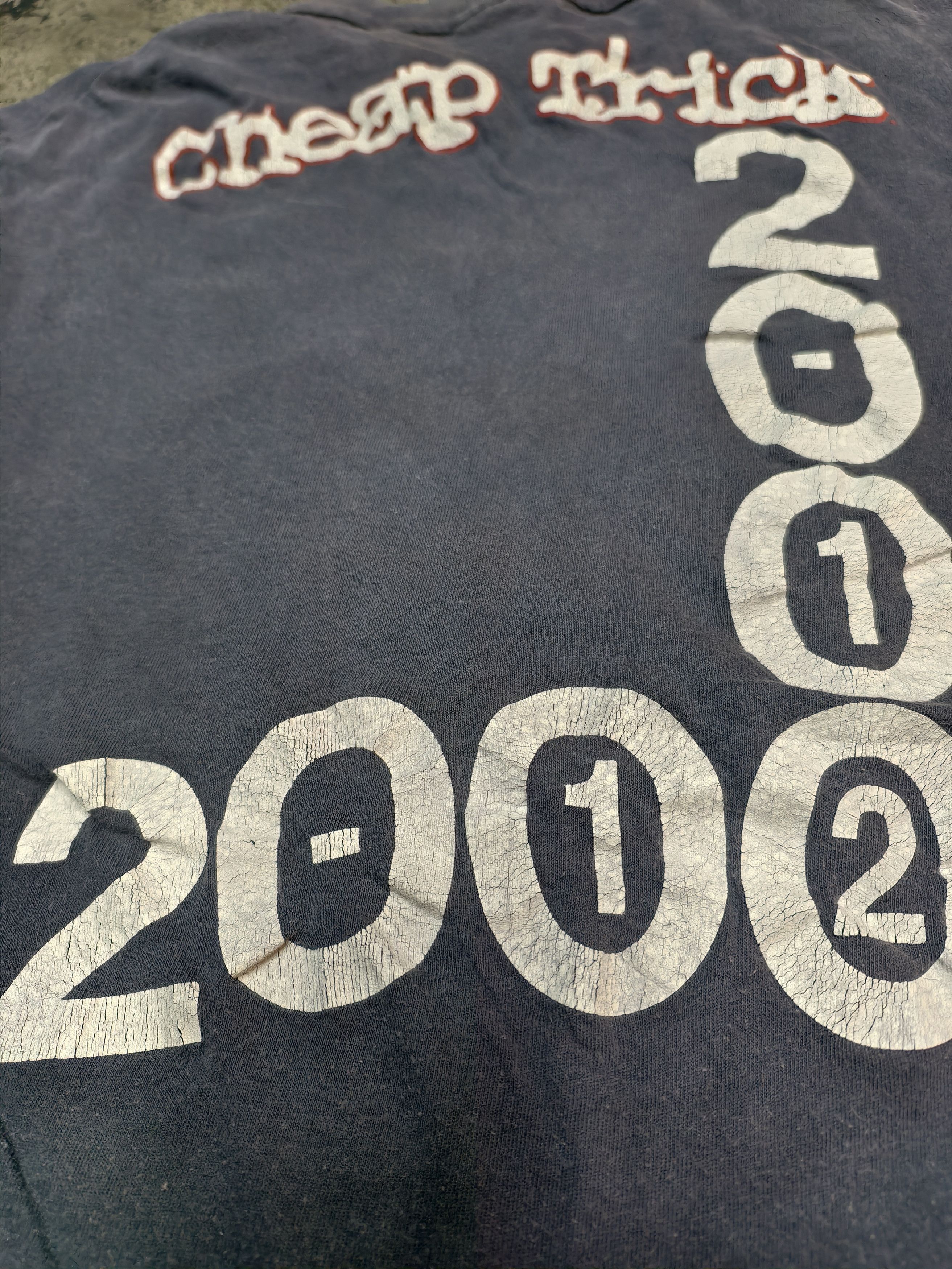 Band Tees Vtg Distressed faded alter cheap trick rock band Size US L / EU 52-54 / 3 - 7 Thumbnail