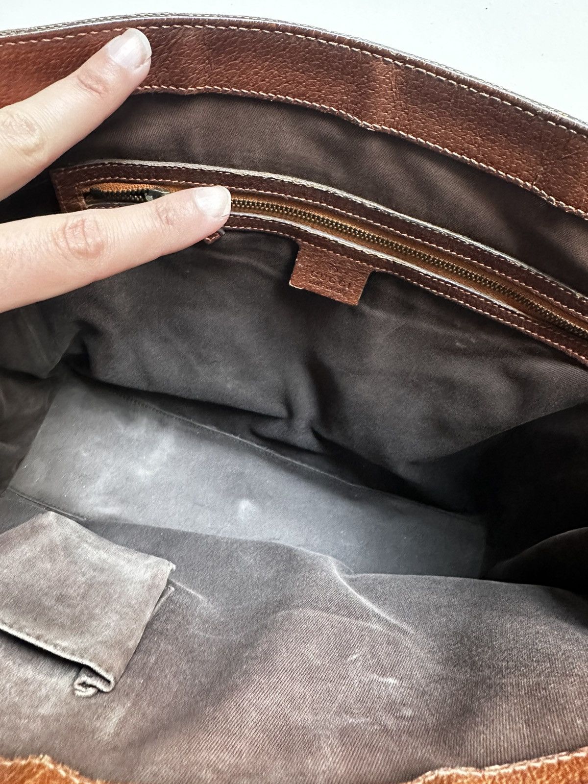 Vintage Vintage Gucci GG Logo Nailhead Tote Canvas Leather Tan Brown Size ONE SIZE - 10 Thumbnail