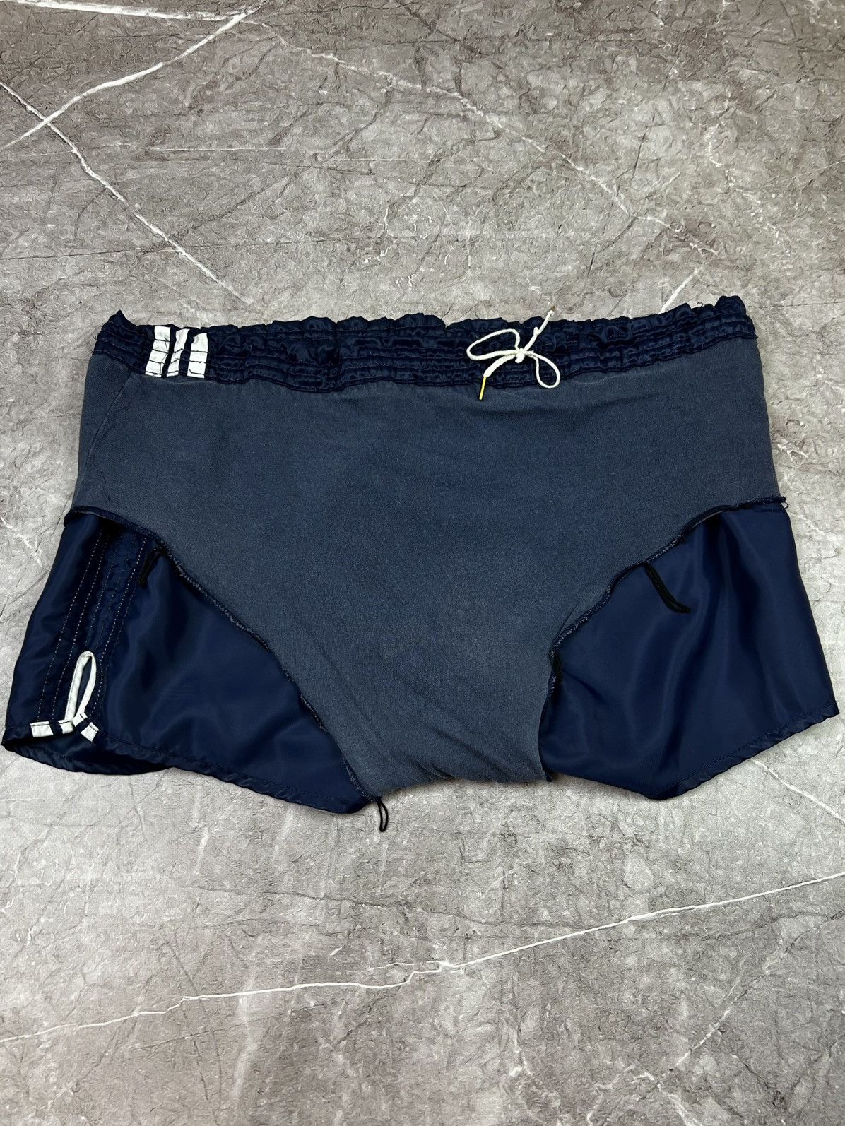 Adidas Adidas vintage shorts made in west Germany Size US 36 / EU 52 - 17 Thumbnail