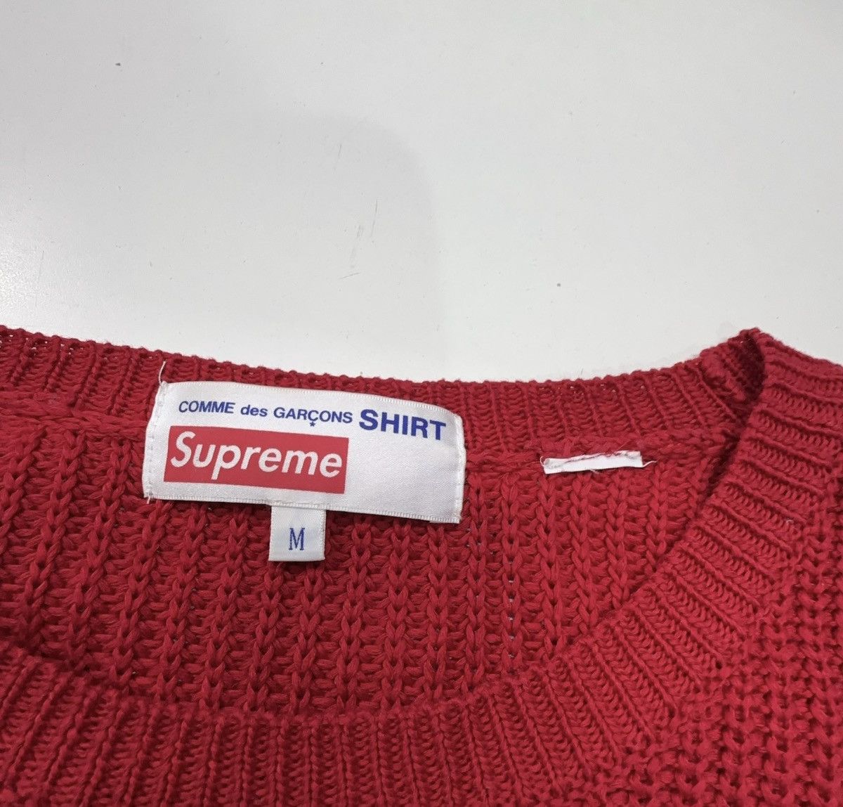 Comme des Garcons Supreme cdg red sweater pullover Size US M / EU 48-50 / 2 - 3 Thumbnail