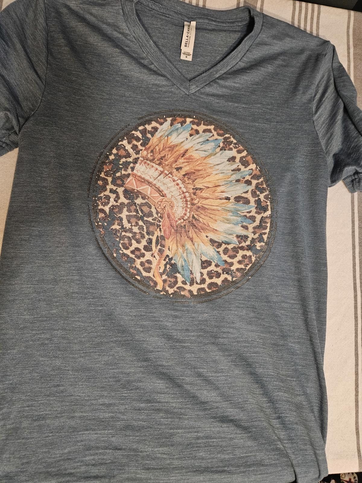 Designer Native and cheetah print graphic tee, size medium Size M / US 6-8 / IT 42-44 - 1 Thumbnail