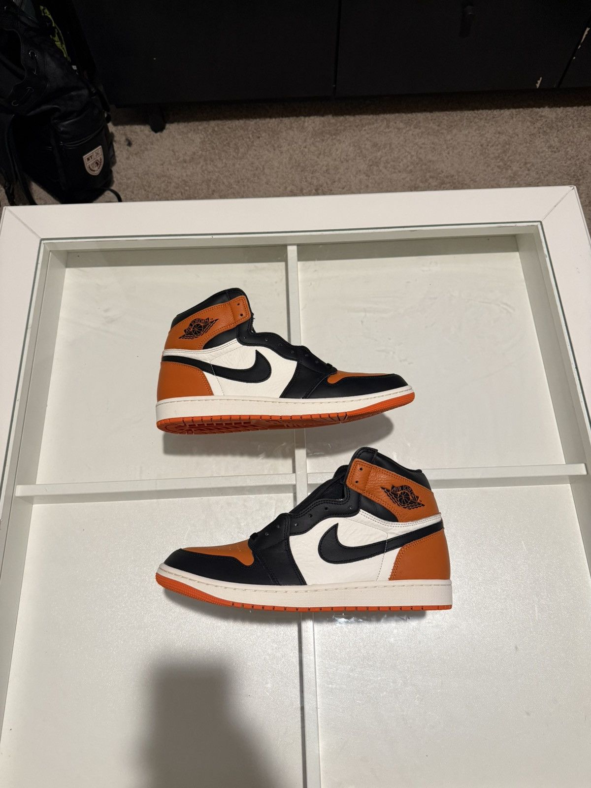 Jordan Brand Air Jordan 1 Retro Shattered Backboards 2025 Size US 14 / EU 47 - 1 Thumbnail