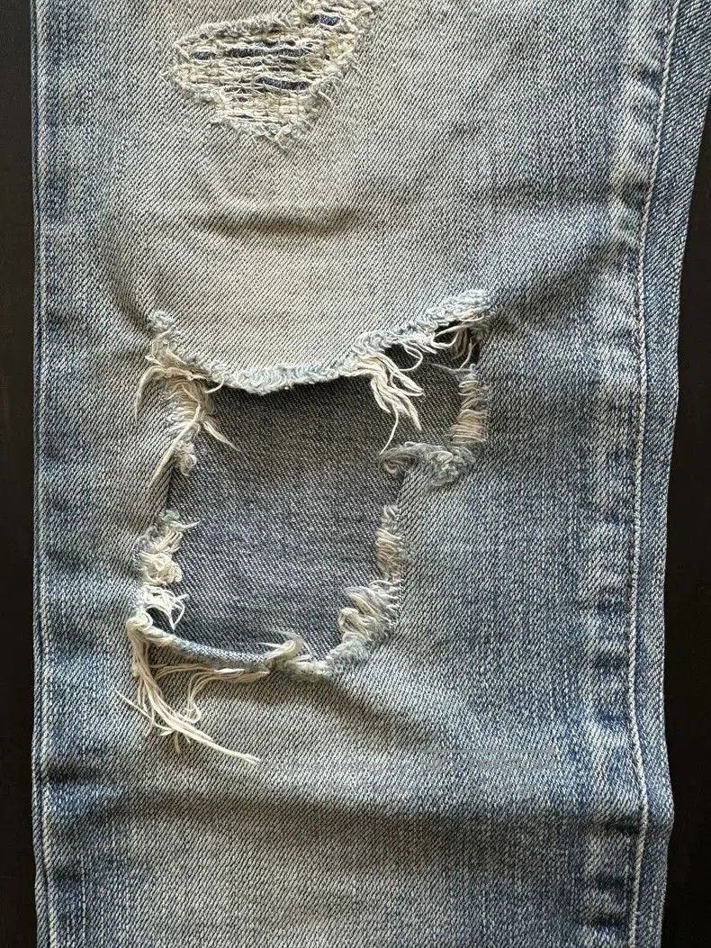 Saint Laurent Paris Saint Laurent Washed Ripped Denim Jeans. Size US 29 - 7 Thumbnail