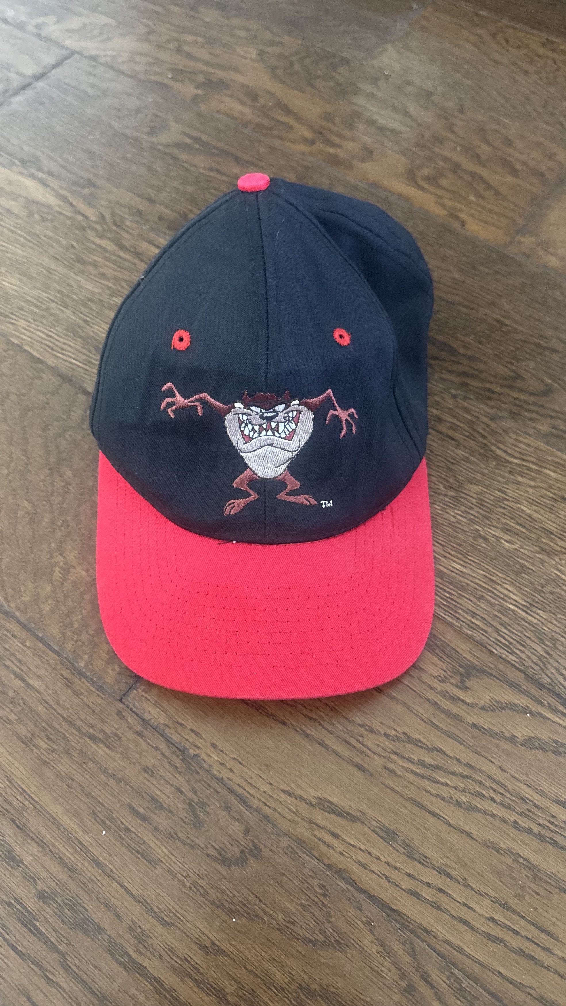 Vintage Vintage Taz Hat Size ONE SIZE - 1 Thumbnail