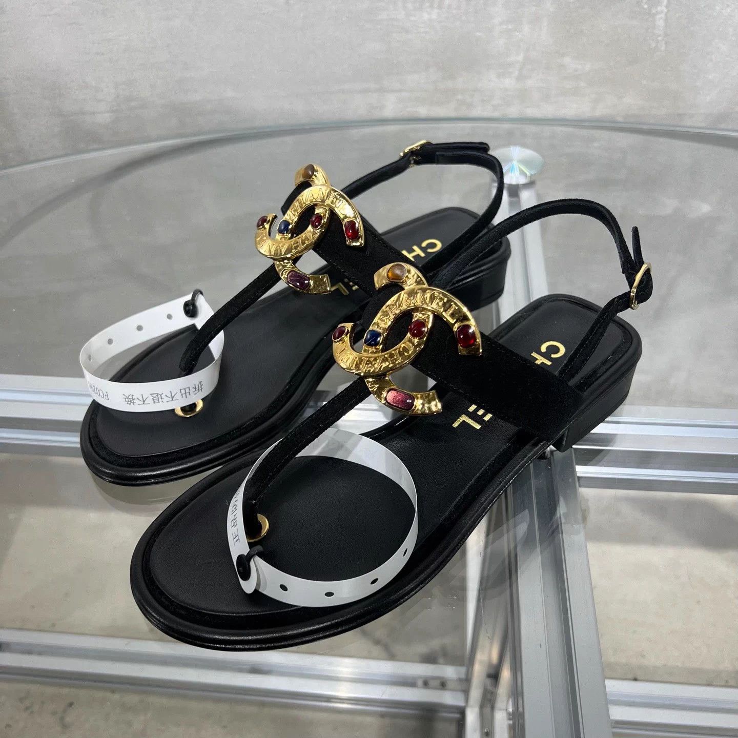 Chanel Chanel Double C Black Sandals 36.5 Size US 5.5 / IT 35.5 - 2 Thumbnail
