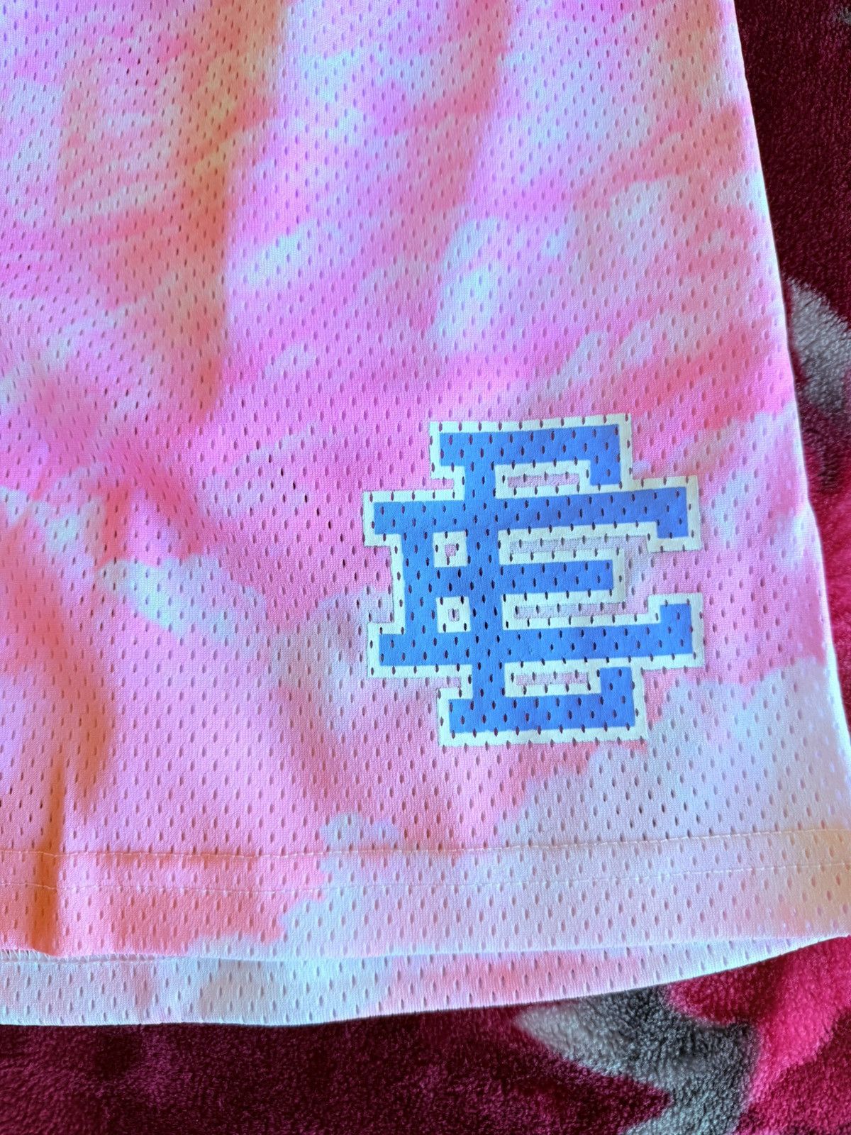 Eric Emanuel Eric Emanuel Basic Short Pink Clouds Size Large Rare🔥 Size US 33 - 2 Thumbnail