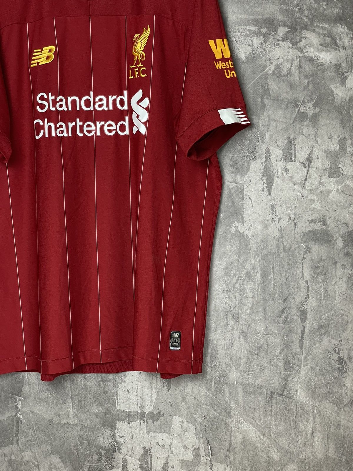 New Balance ⚽️Vintage New Balance Liverpool t shirt Standard Chartered Size US XL / EU 56 / 4 - 6 Thumbnail