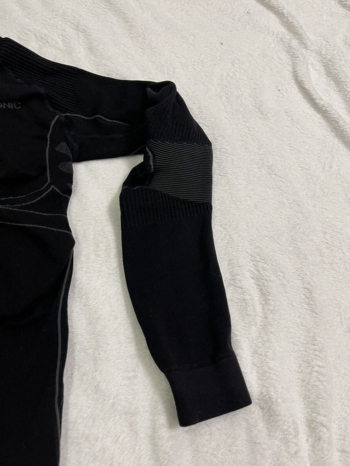 Other X-bionic thermo longsleeve black v neck Size US M / EU 48-50 / 2 - 4 Thumbnail