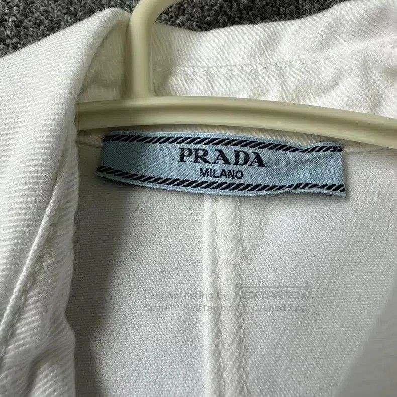 Prada Prada White denim jumpsuit Size 24" / US 00 / IT 34 - 4 Thumbnail