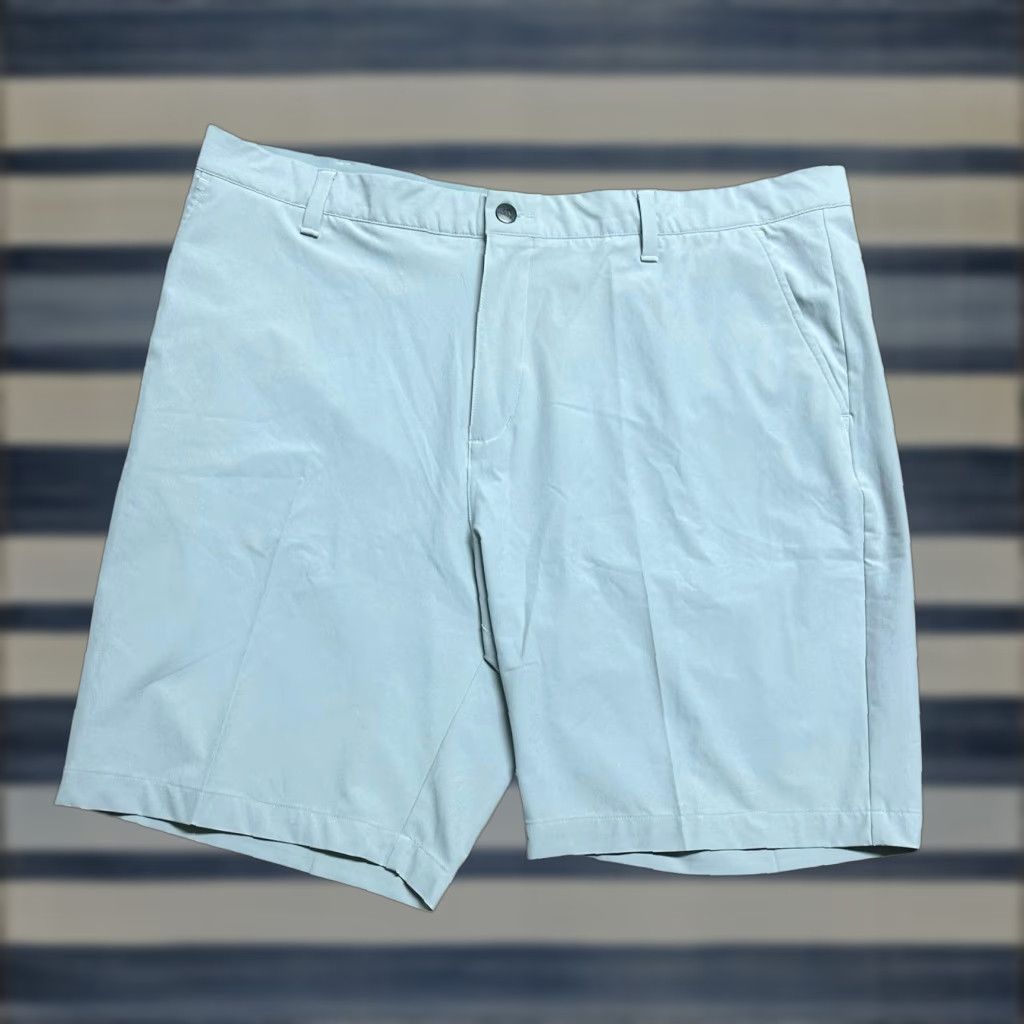 Adidas Adidas Golf Shorts Men’s 40 Gray 11" Flat Front Performance ClimaLite Casual Shirt? Size US 40 / EU 56 - 1 Thumbnail