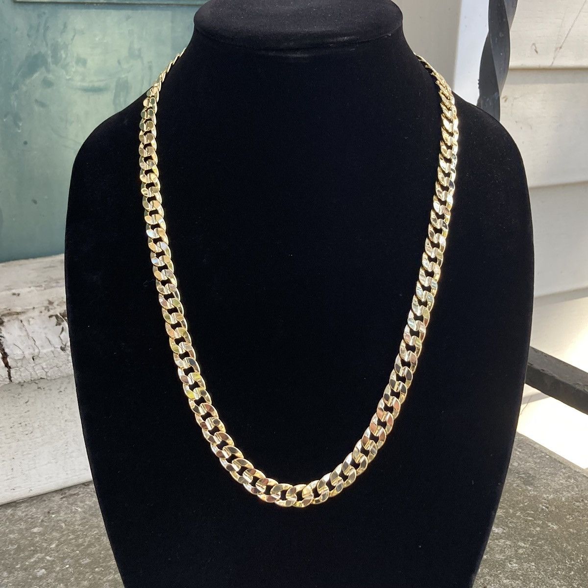 Jewelry Gold Chain Cuban Link Necklace 24in 10mm Size ONE SIZE - 1 Thumbnail
