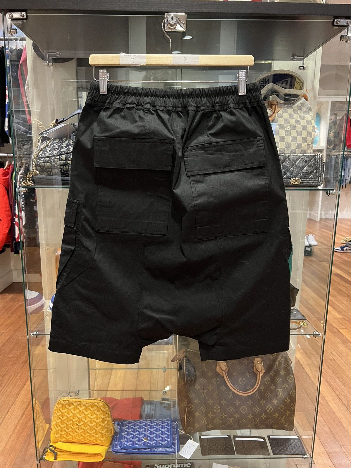 Rick Owens Rick Owens Cargo Bela Shorts Black Size US 32 / EU 48 - 3 Thumbnail