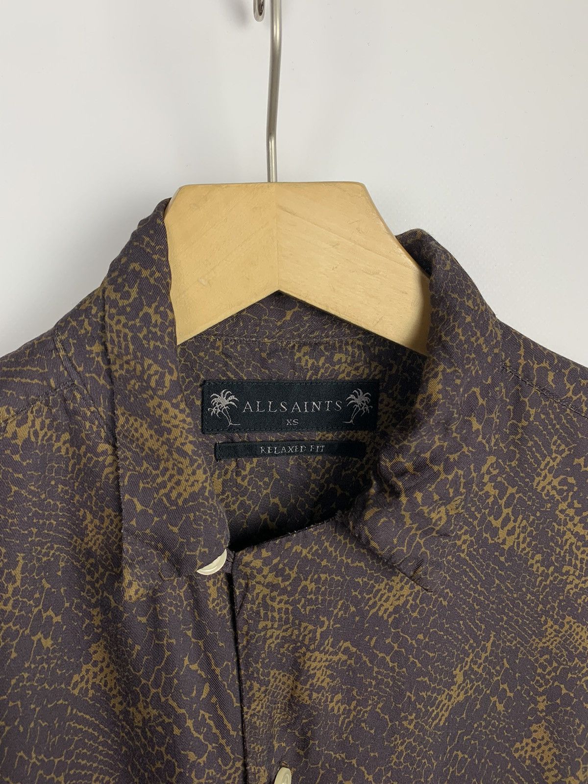 Allsaints Allsaints Caiman Shirt Relaxed Fit Snake Print Size XS S/S Size US XS / EU 42 / 0 - 5 Thumbnail