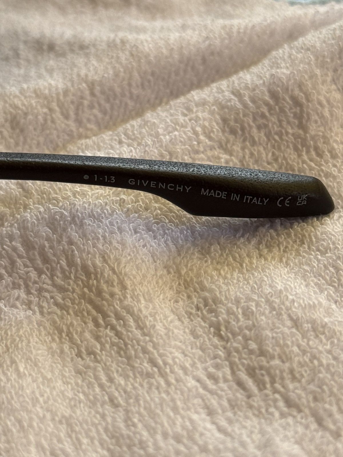 Givenchy Givenchy Giv Cut Geometric Sunglasses Black Silver GV40049I Size ONE SIZE - 13 Thumbnail