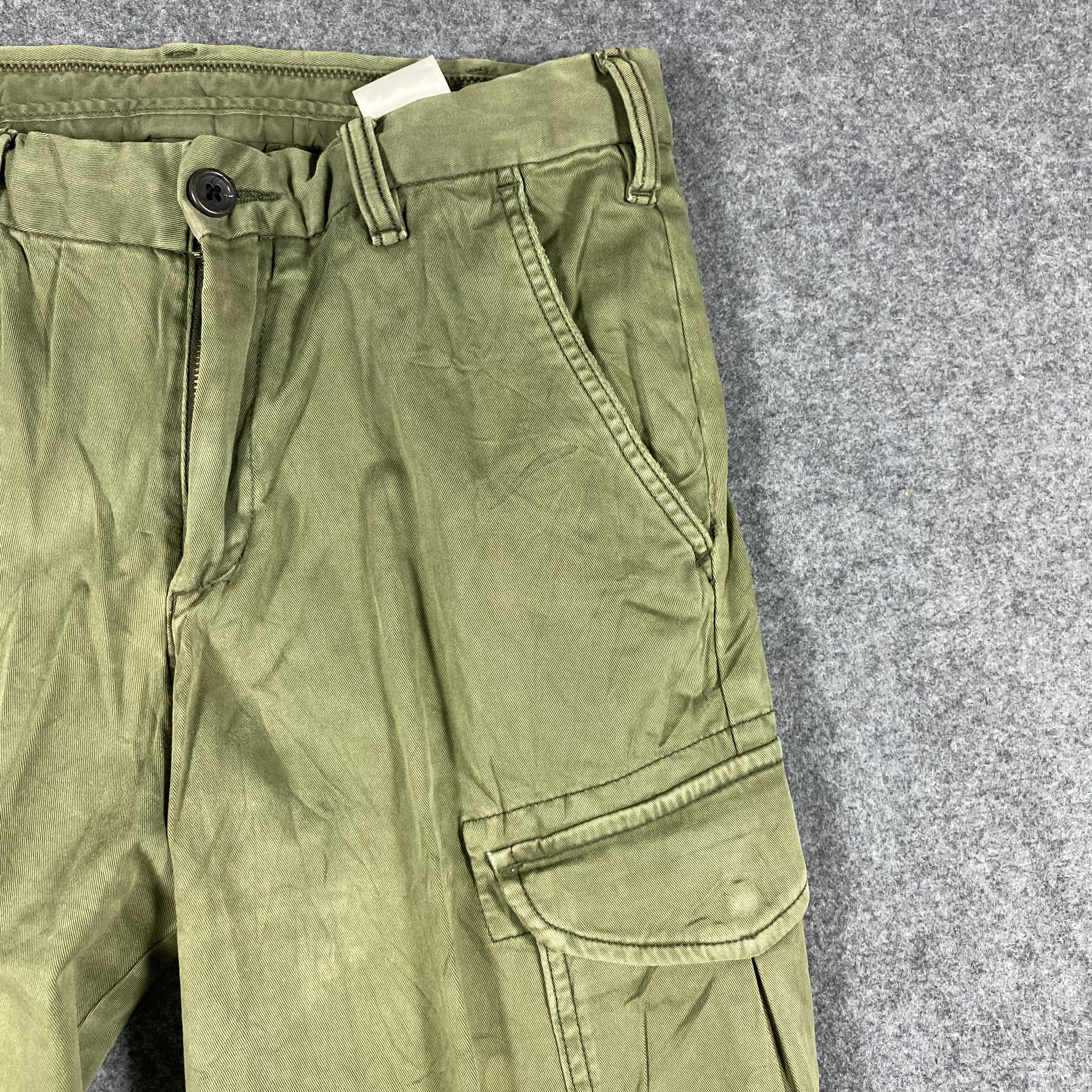 Japanese Brand Japanese Brand Uniqlo Multipocket Tactical Cargo Pants Size US 30 / EU 46 - 3 Thumbnail