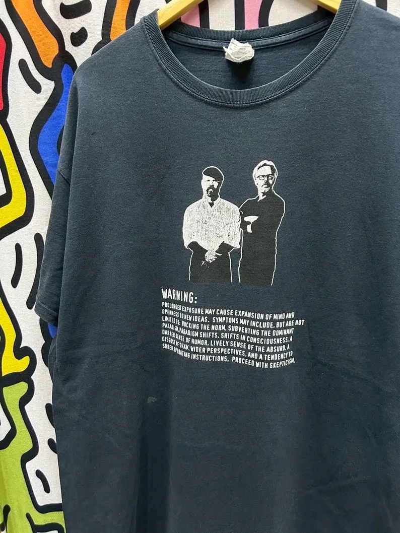 Vintage Vintage 2000s Mythbusters tshirt size XL Size US XL / EU 56 / 4 - 1 Thumbnail