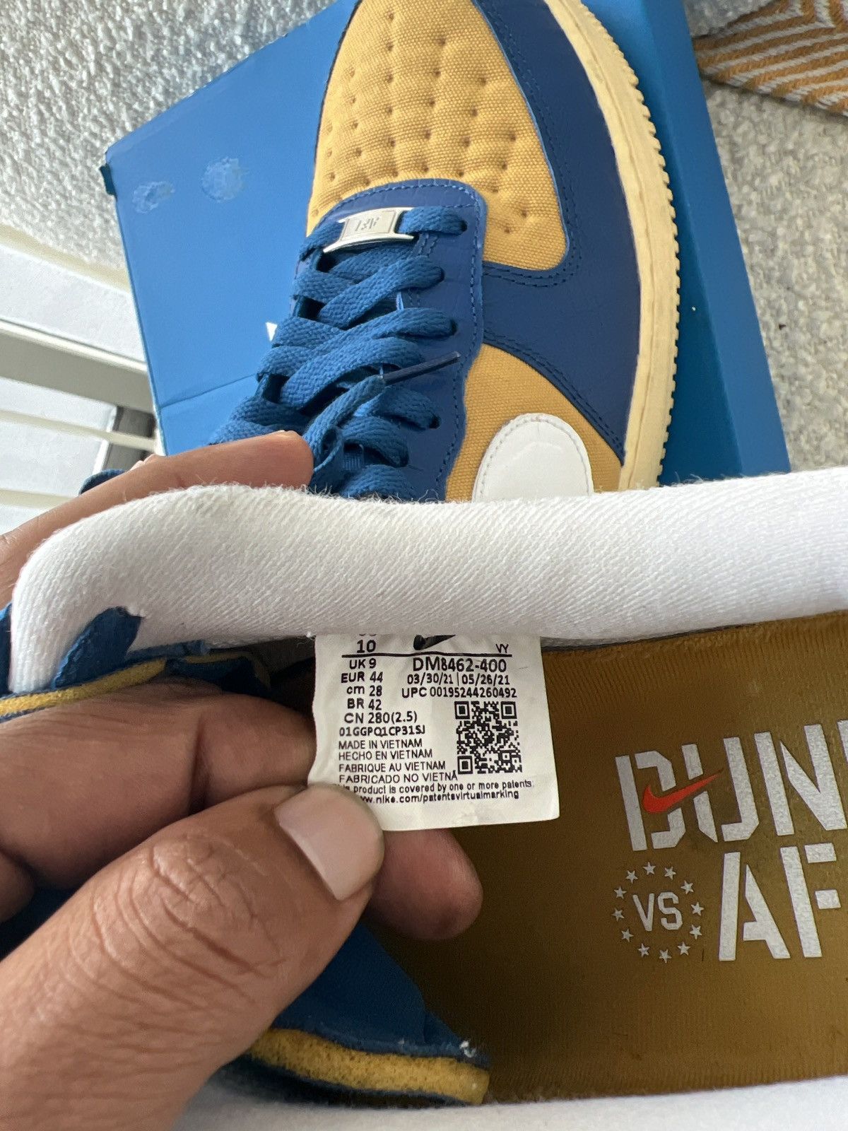 Nike × Undefeated Undefeated Nike Air Force 1 Size US 10 / EU 43 - 9 Thumbnail