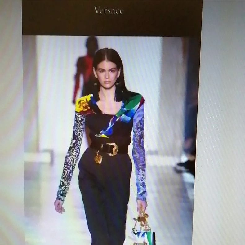 Versace Versace Fishbone waist long-sleeved shirt Size M / US 6-8 / IT 42-44 - 1 Thumbnail