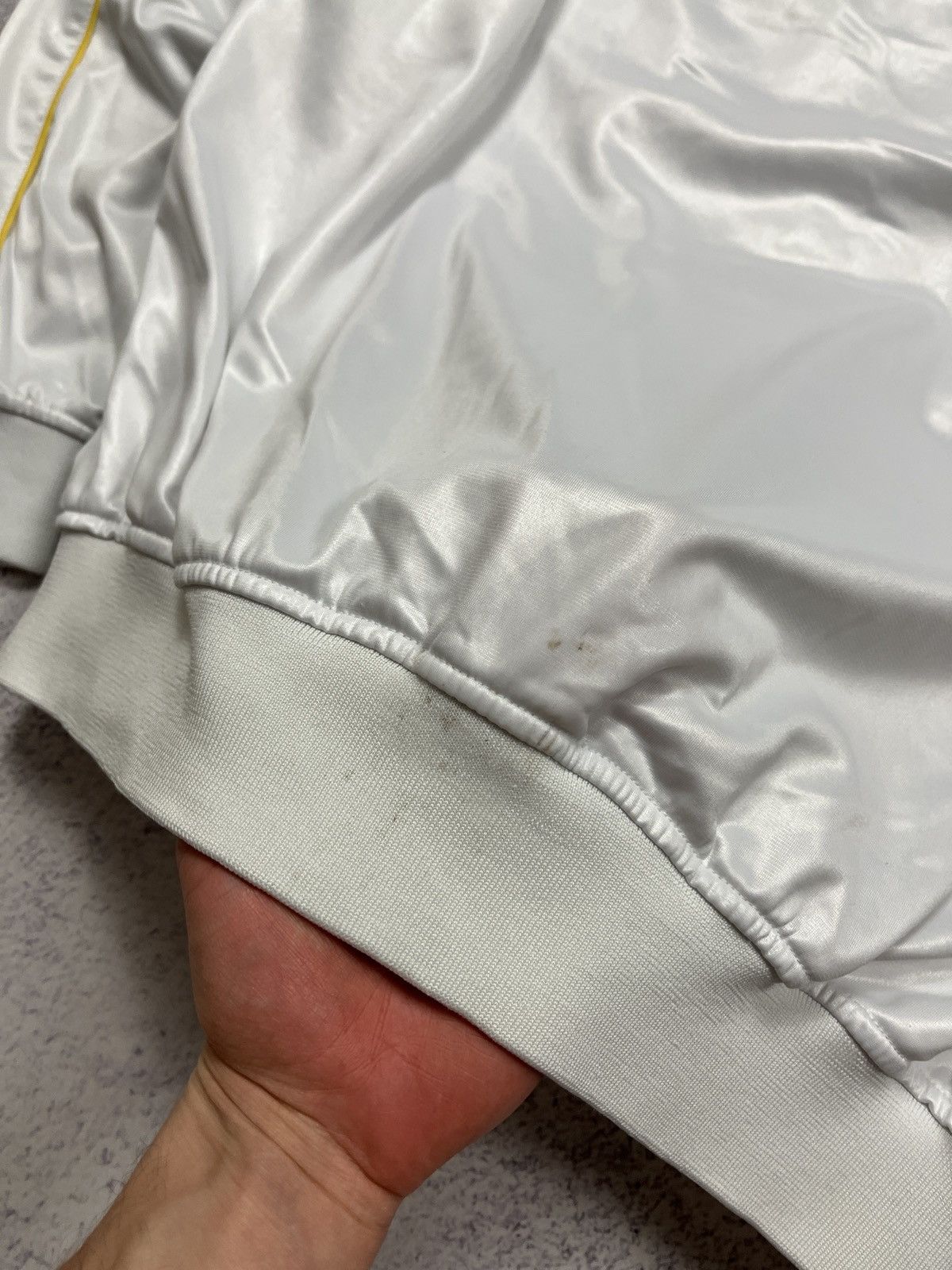 Vintage Italia Forza Azzuri Big Logo White Zip Track Jacket Hype Y2K Size US L / EU 52-54 / 3 - 18 Thumbnail