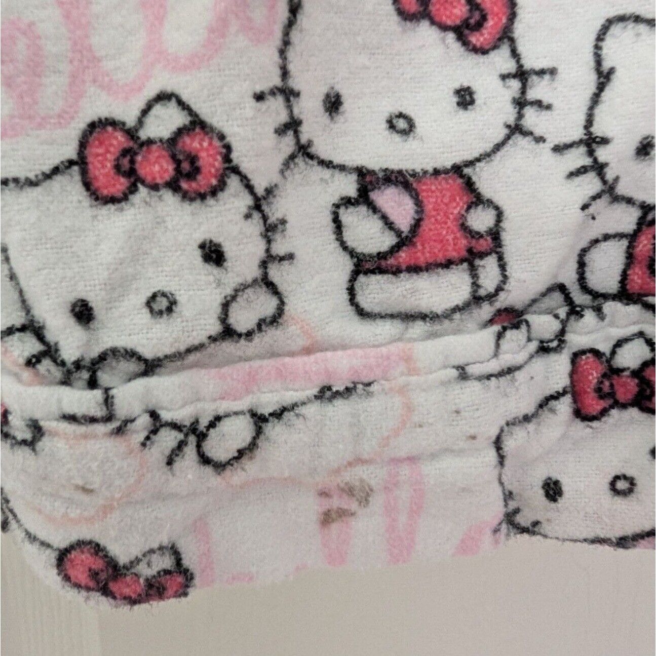 Designer Pottery Barn Sanrio Hello Kitty PJ Set Teen Size Medium Size ONE SIZE - 12 Thumbnail
