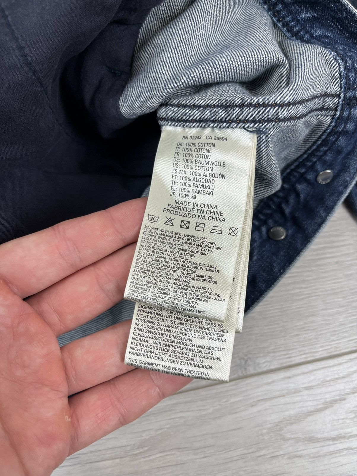 Diesel × Vintage Diesel Vintage Y2K Denim Blue Trucker Jacket Size US M / EU 48-50 / 2 - 6 Thumbnail