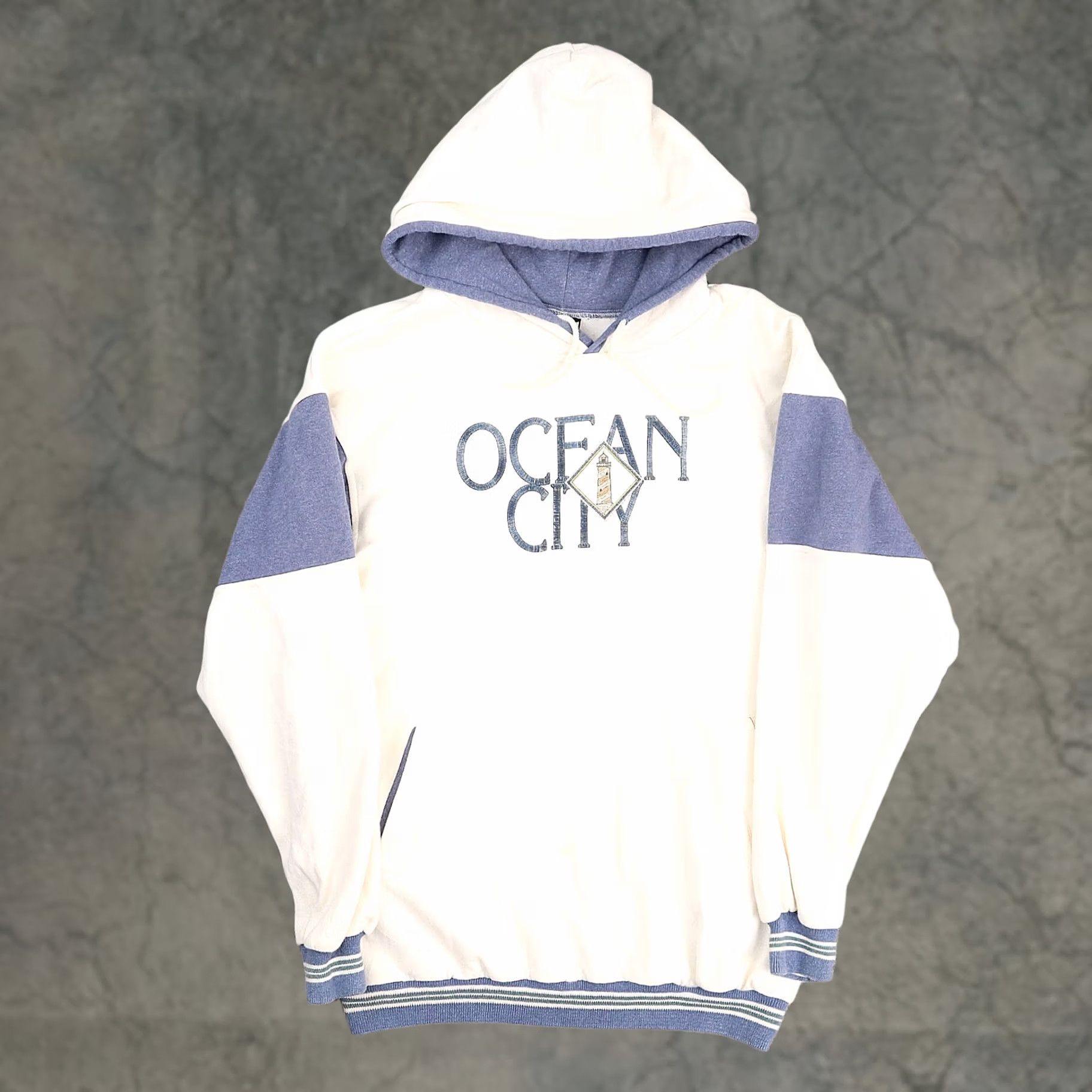 Vintage VINTAGE Ocean City Maryland USA Hoodie Medium Blue White Long Sleeve Made in USA Mens Size US M / EU 48-50 / 2 - 1 Thumbnail