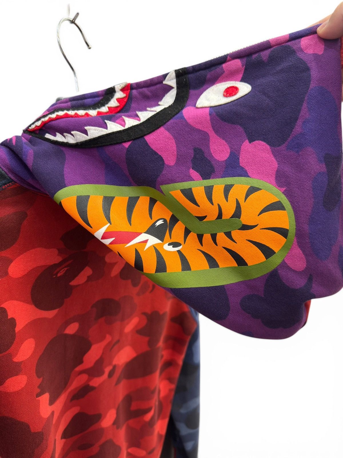 Bape Bape Multicolor Camo Shark Zip Up Size US S / EU 44-46 / 1 - 4 Thumbnail