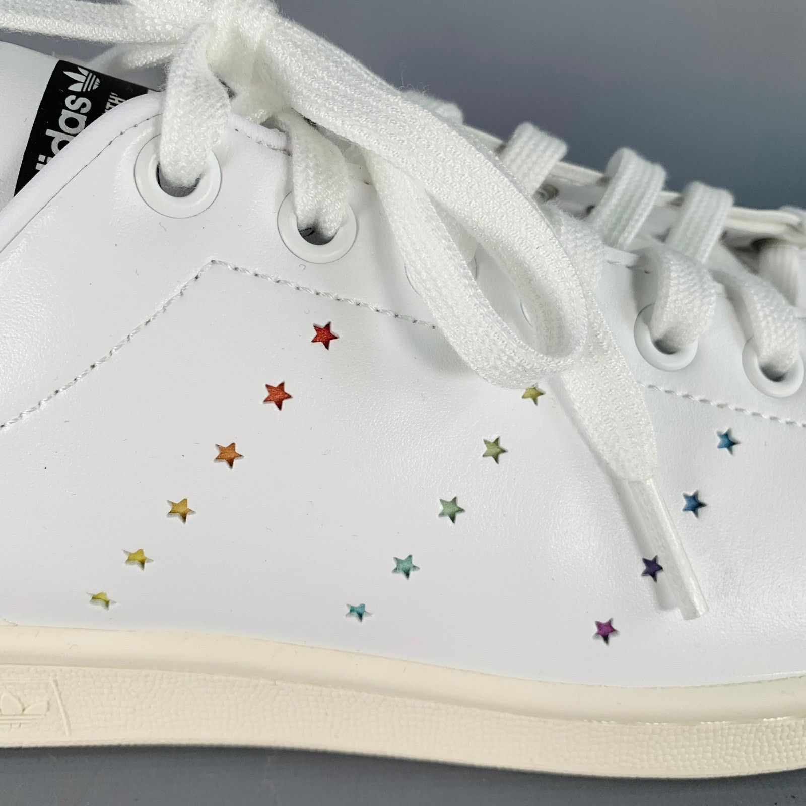 Adidas White Multi Color Leather Stars Lace-Up Low Top Sneakers Size US 8.5 / EU 41-42 - 3 Thumbnail