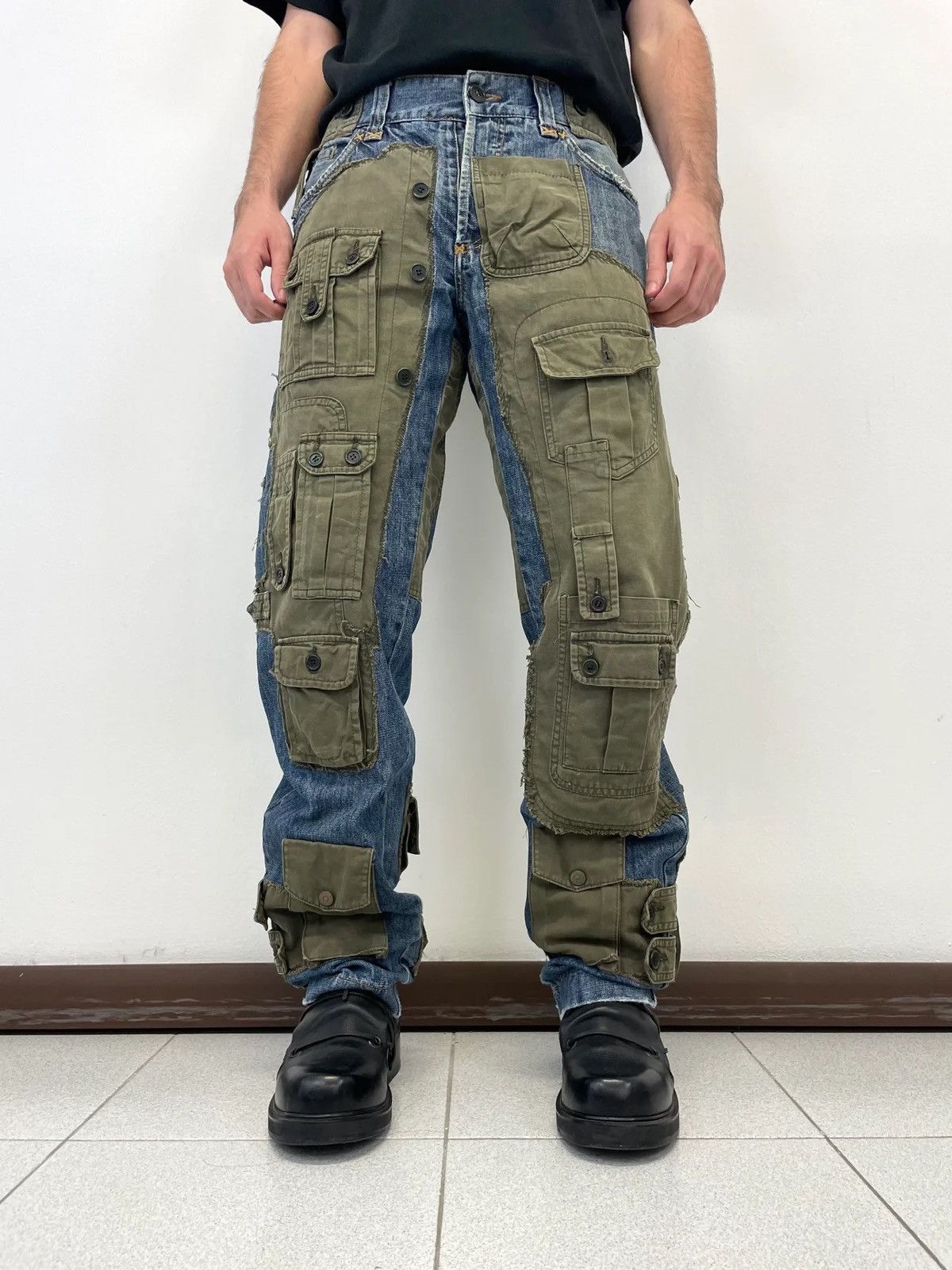 Dolce & Gabbana AW2005 Dolce & Gabbana hybrid patchwork cargo jeans Size US 35 - 2 Thumbnail