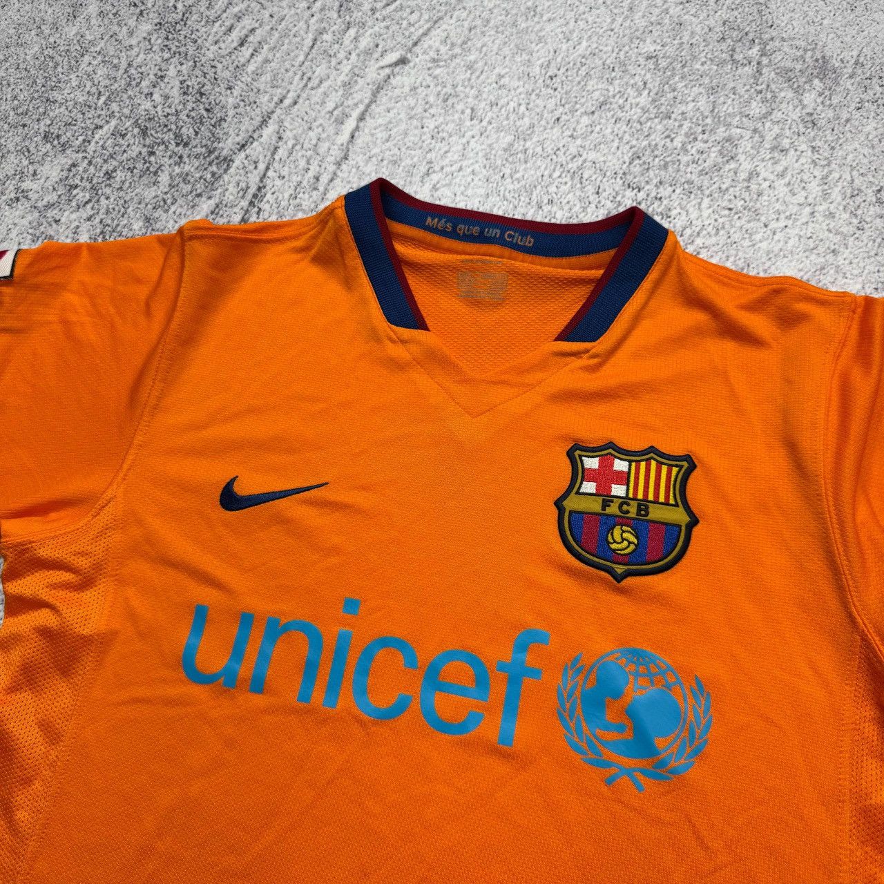 Nike Vintage Nike Barcelona 2006/2008 Away Football Jersey Shirt Size US S / EU 44-46 / 1 - 11 Thumbnail