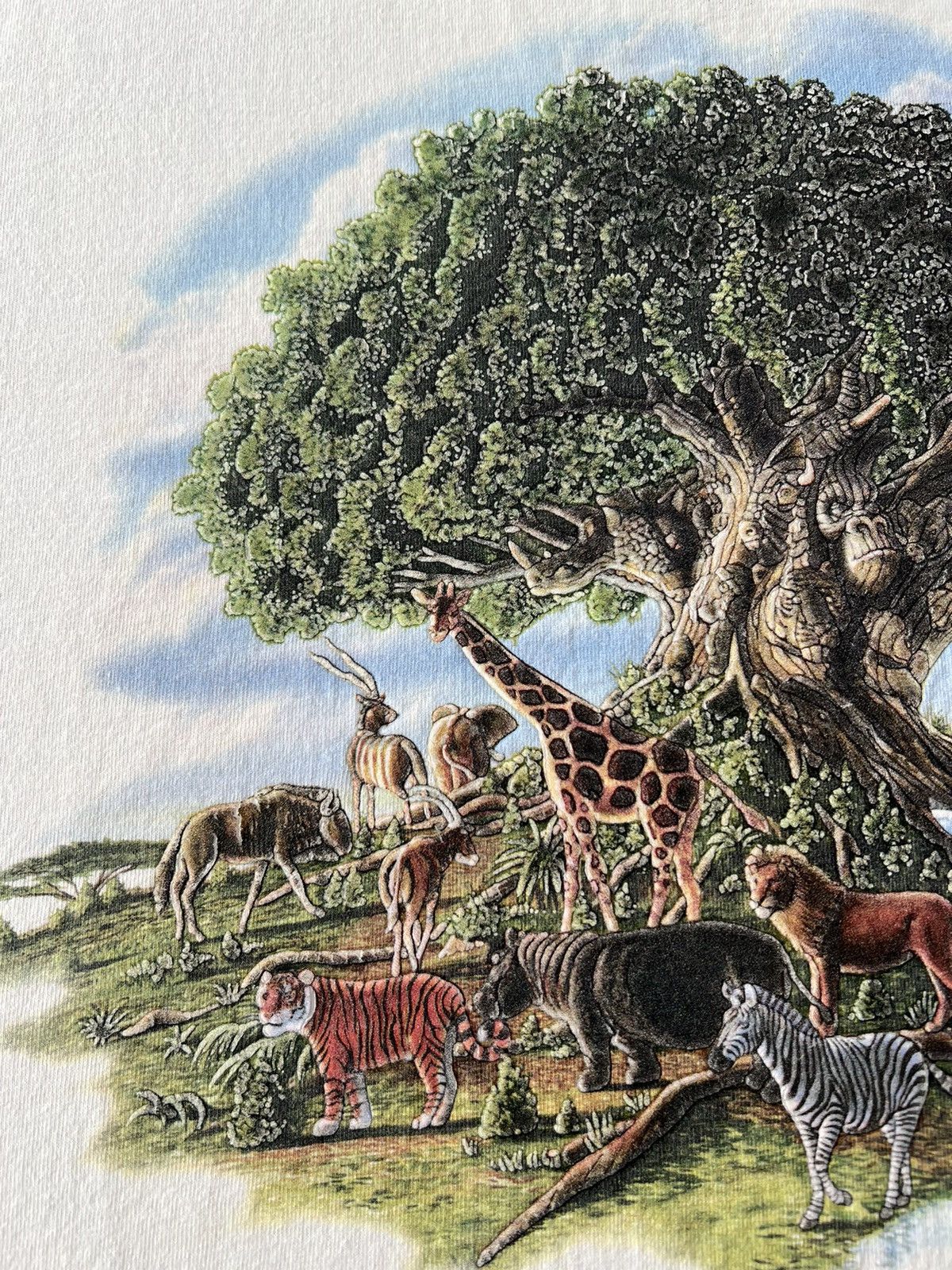 Disney Vintage 90s Disney Animal Kingdom White T-shirt Size US L / EU 52-54 / 3 - 4 Thumbnail