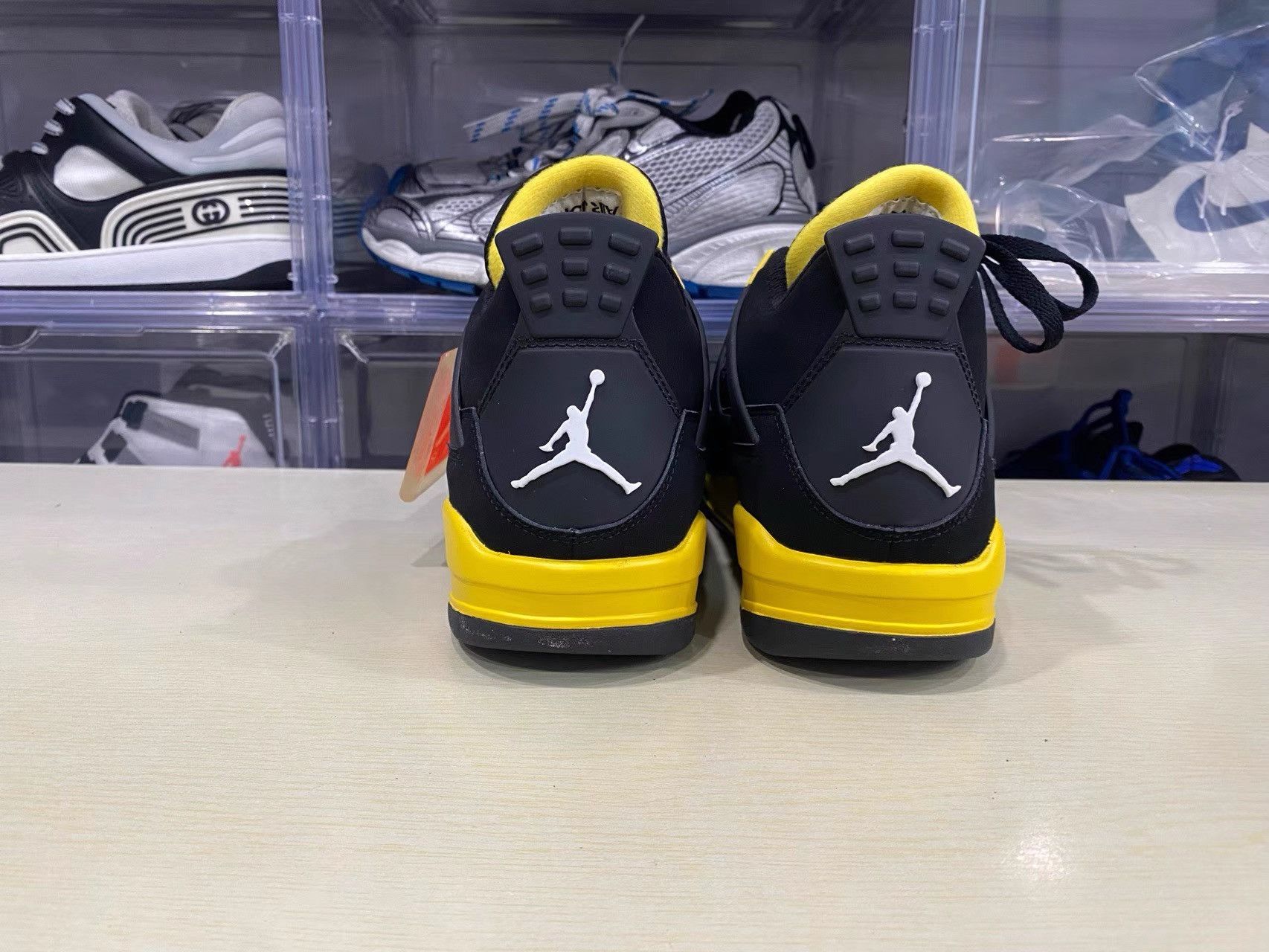 Nike AJ4 Thunder K36 Size US 9 / EU 42 - 3 Thumbnail