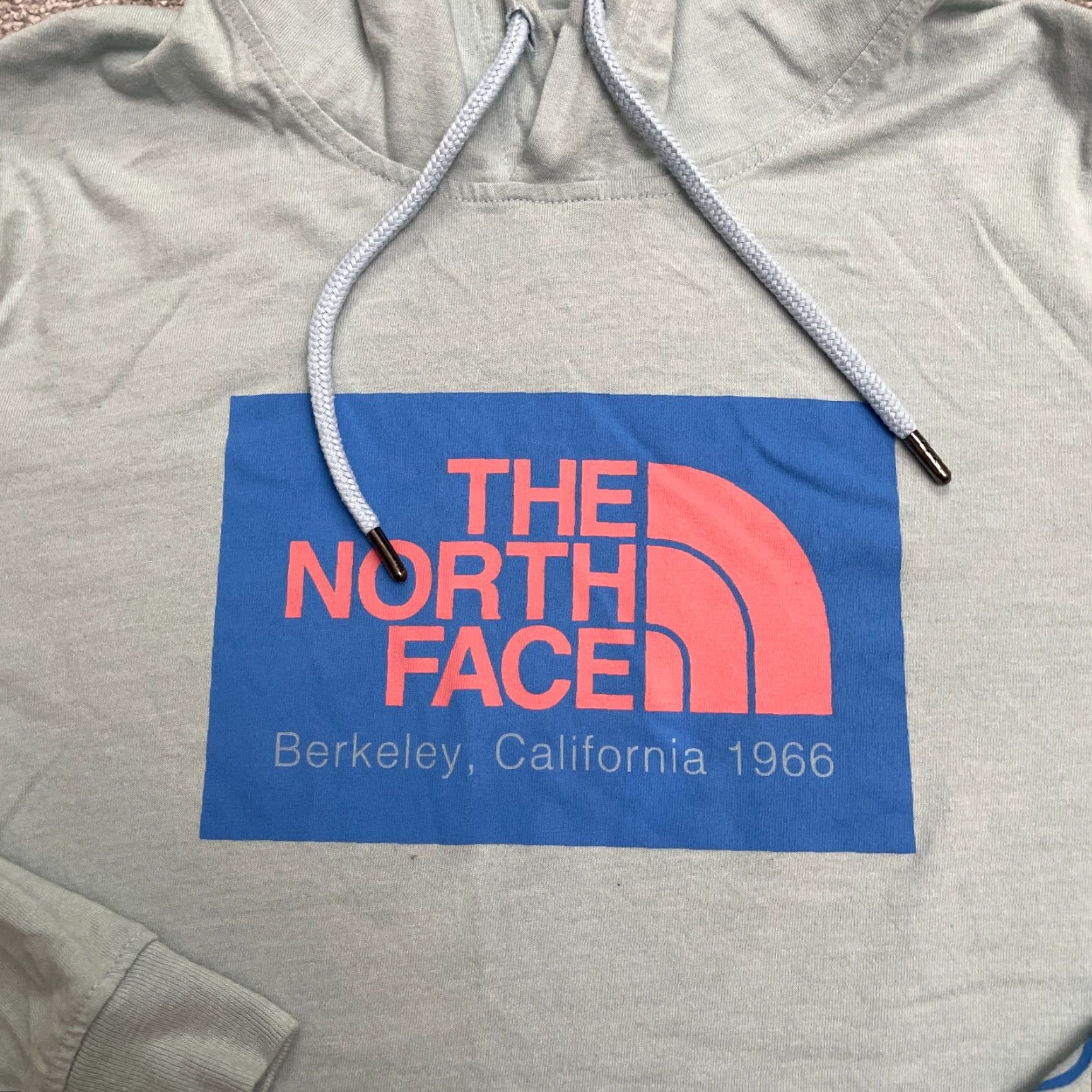 The North Face The North Face Pullover Hoodie Sweatshirt Women M Green Logo Lightweight Shorter Puffer? Size M / US 6-8 / IT 42-44 - 3 Thumbnail