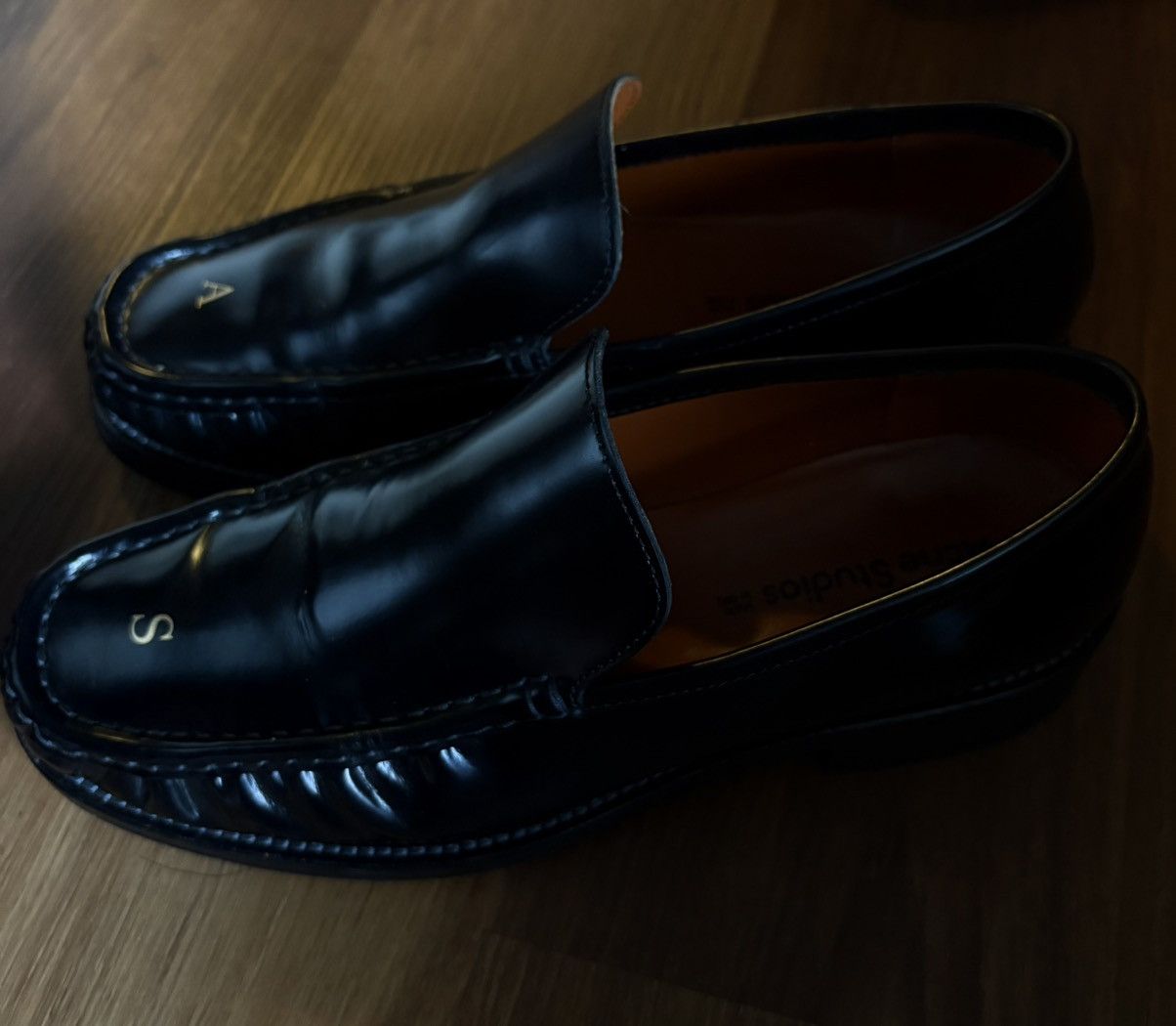 Acne Studios Acne Studios Leather Loafers Black 41 Size US 8 / EU 41 - 1 Thumbnail