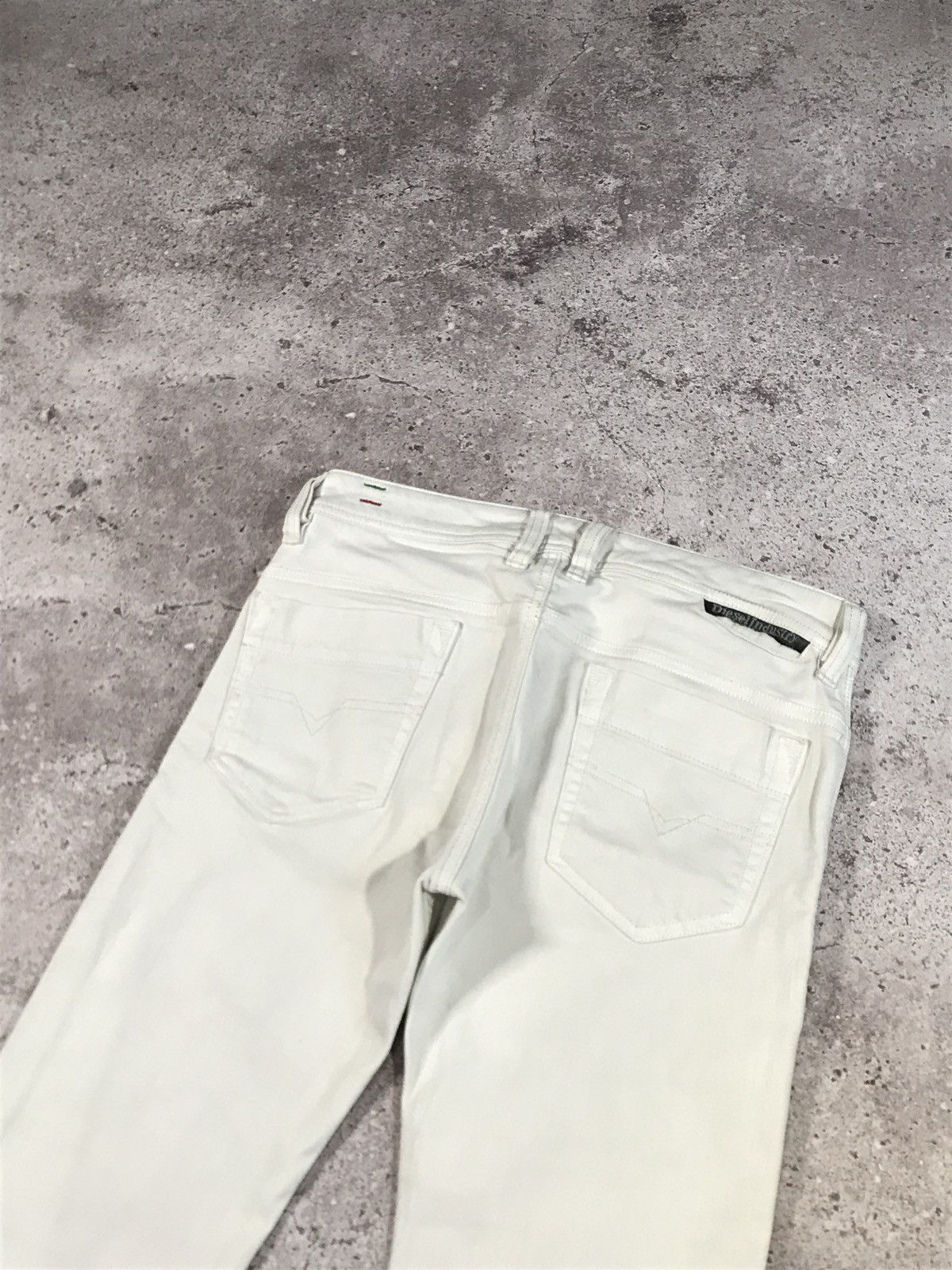 Diesel Vintage Jeans Diesel Denim Embroiled Logo Faded White 30x32 Size US 30 / EU 46 - 5 Thumbnail