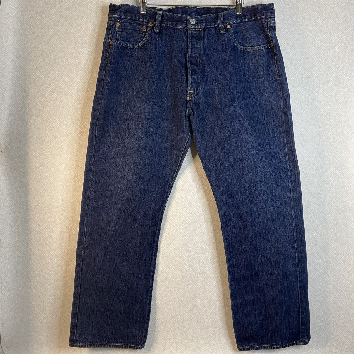 Levi's Levi's 501 Jeans Mens Blank Red Tag Straight Leg 40/30 EUC Size US 40 / EU 56 - 2 Thumbnail